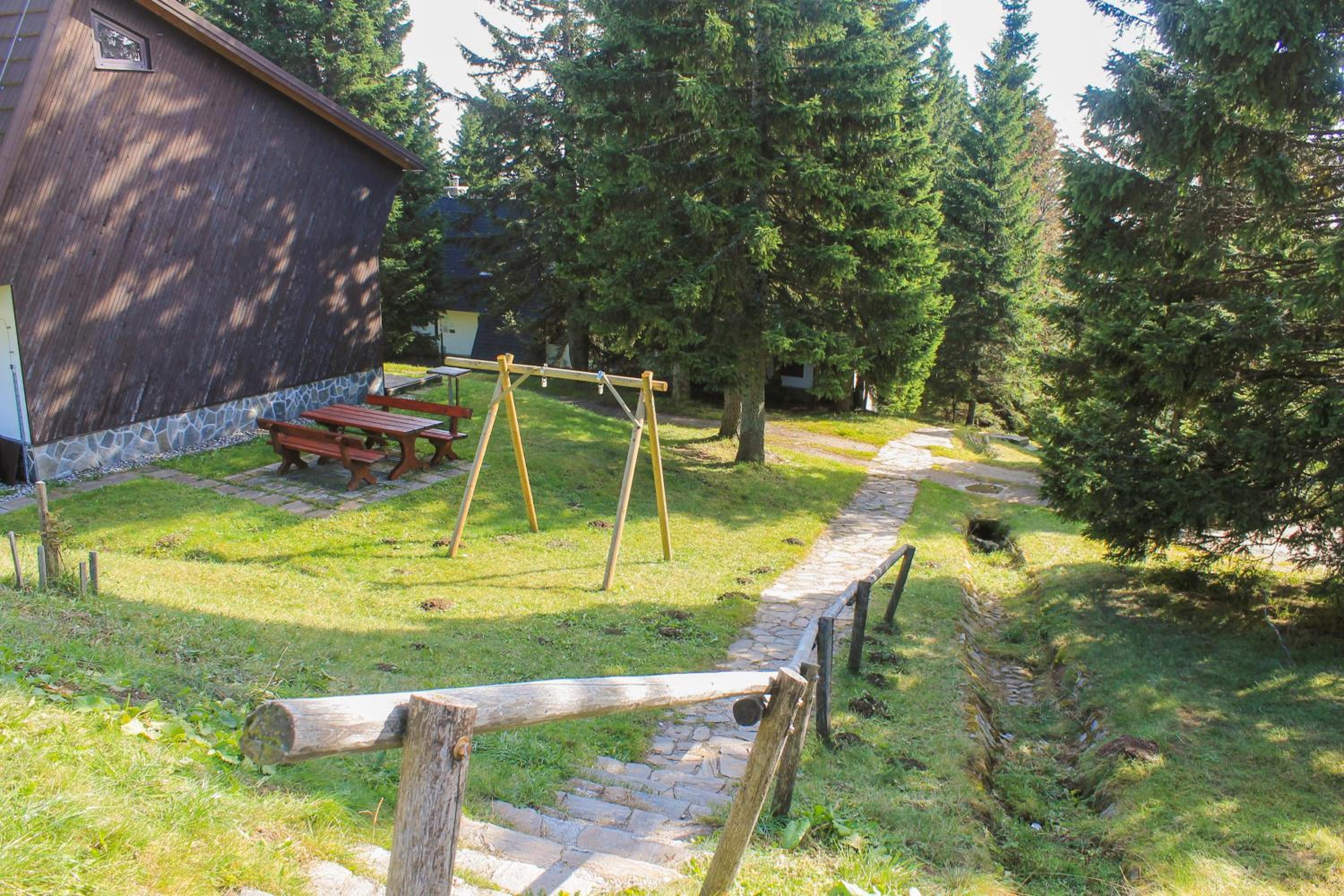 Photo 43