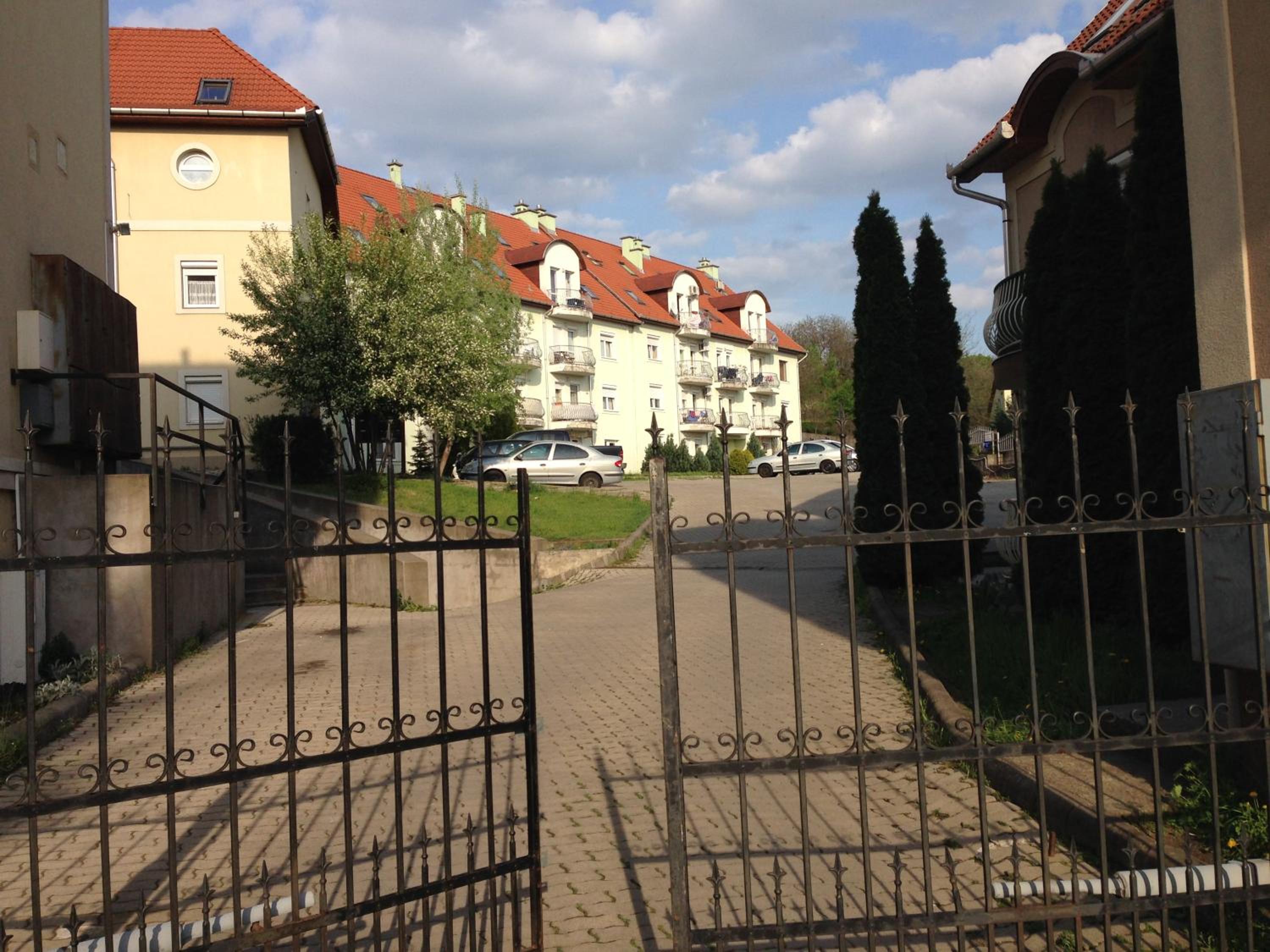 Kristály Apartman