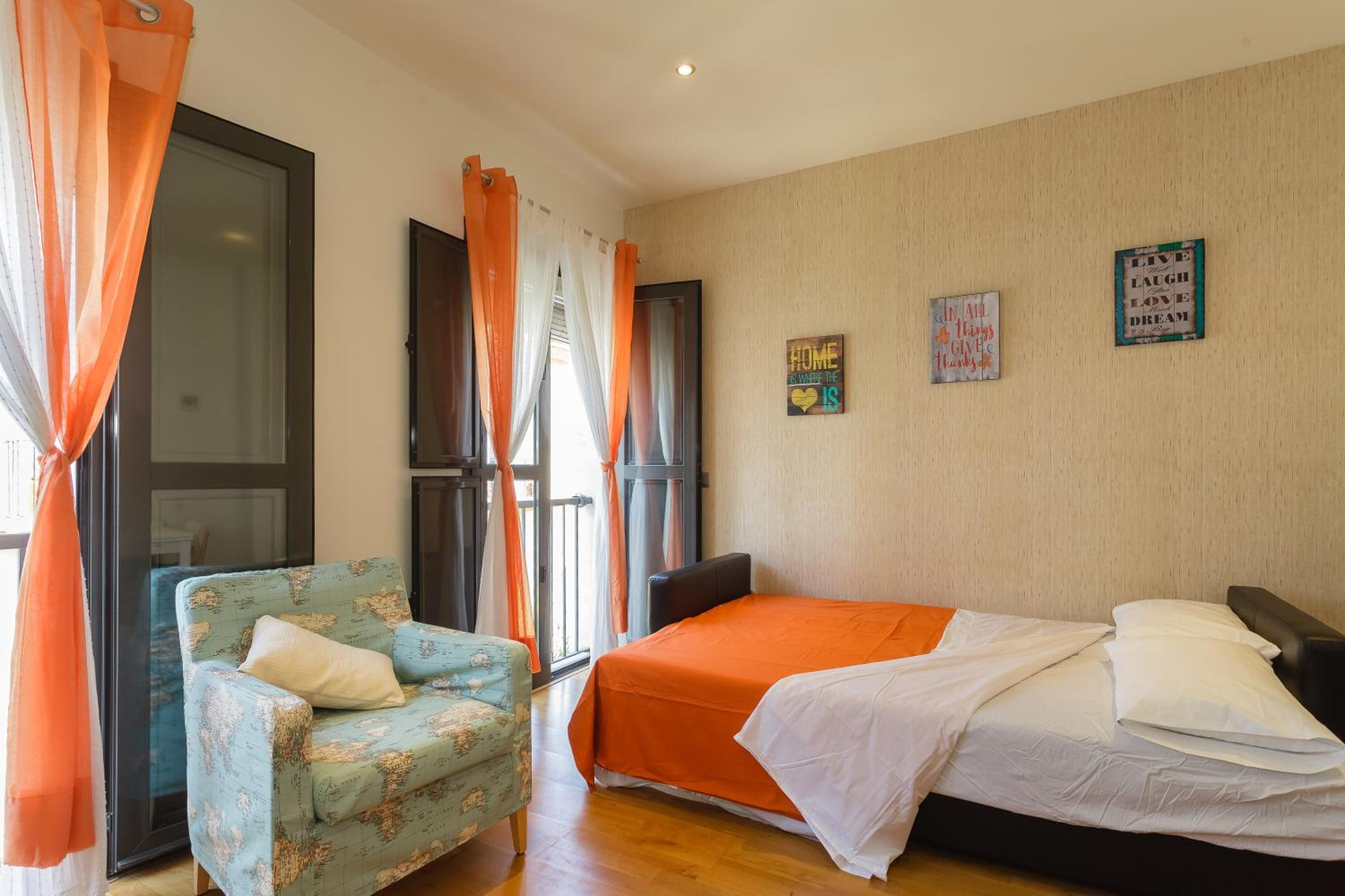 Apartamento La PALMA free parking by Cadiz4Rentals photo 2