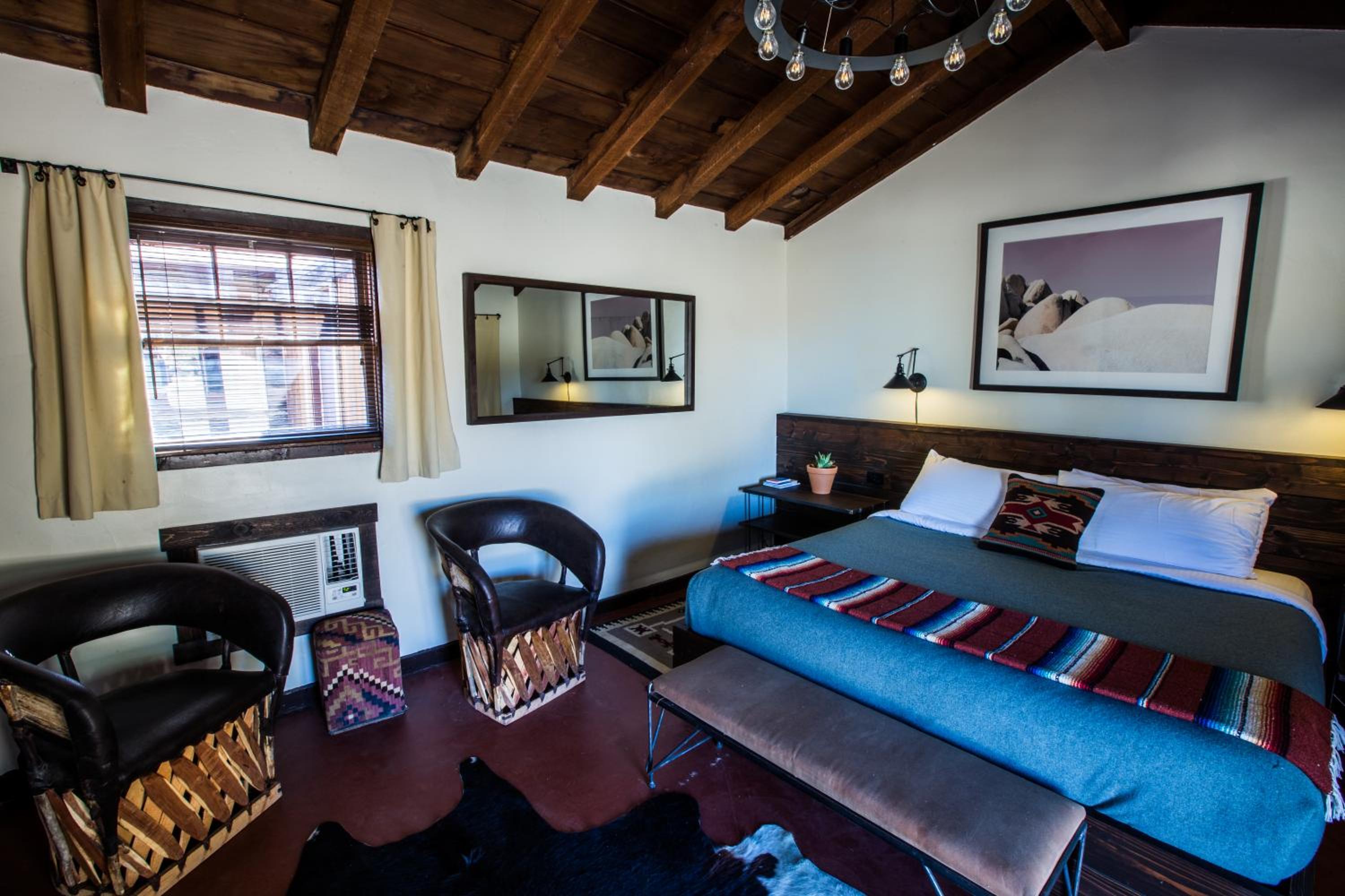 Pioneertown Motel