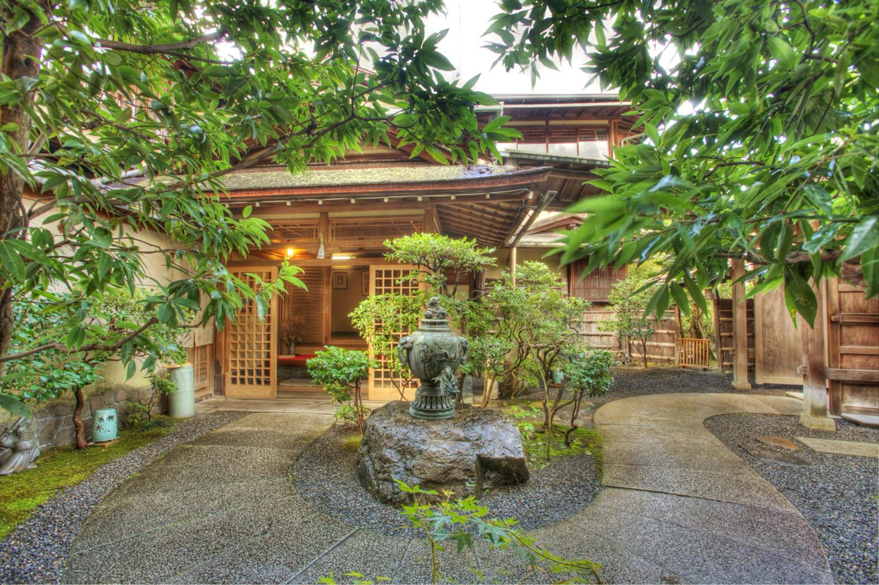 Kyoto Nanzenji Ryokan Yachiyo Established in 1915
