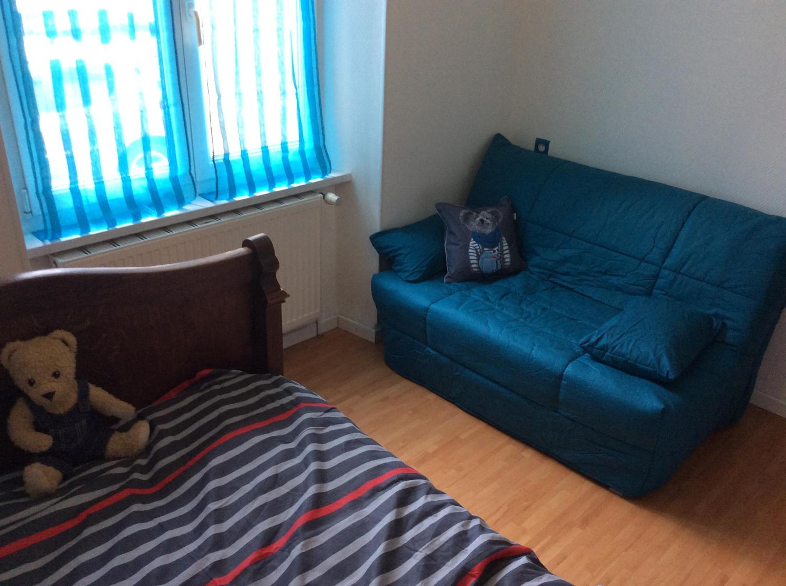 Photo 9