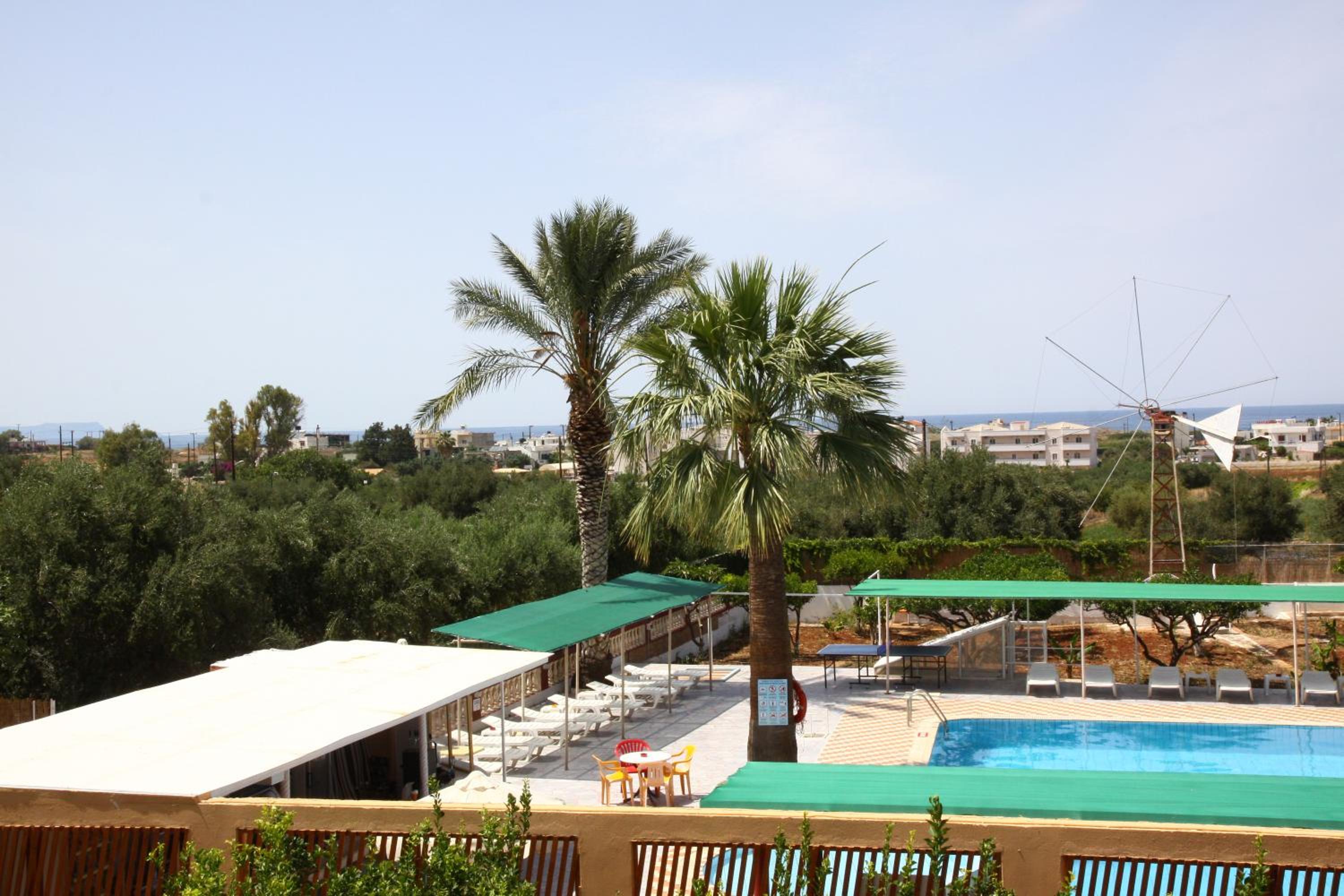 Triton Garden Hotel