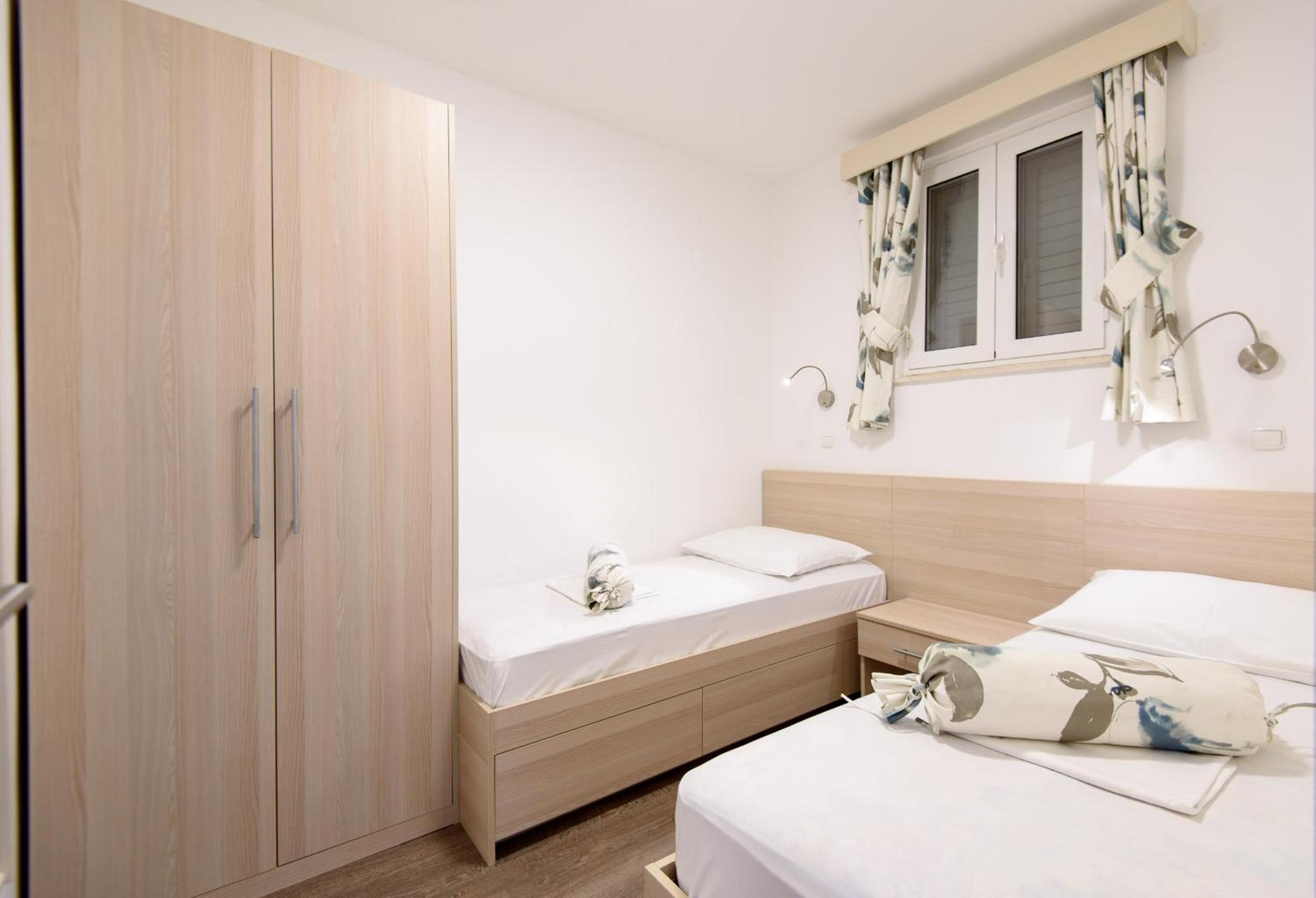 Paradis Apartments
