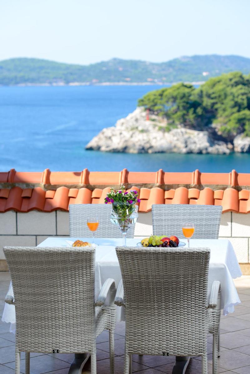 Paradis Apartments
