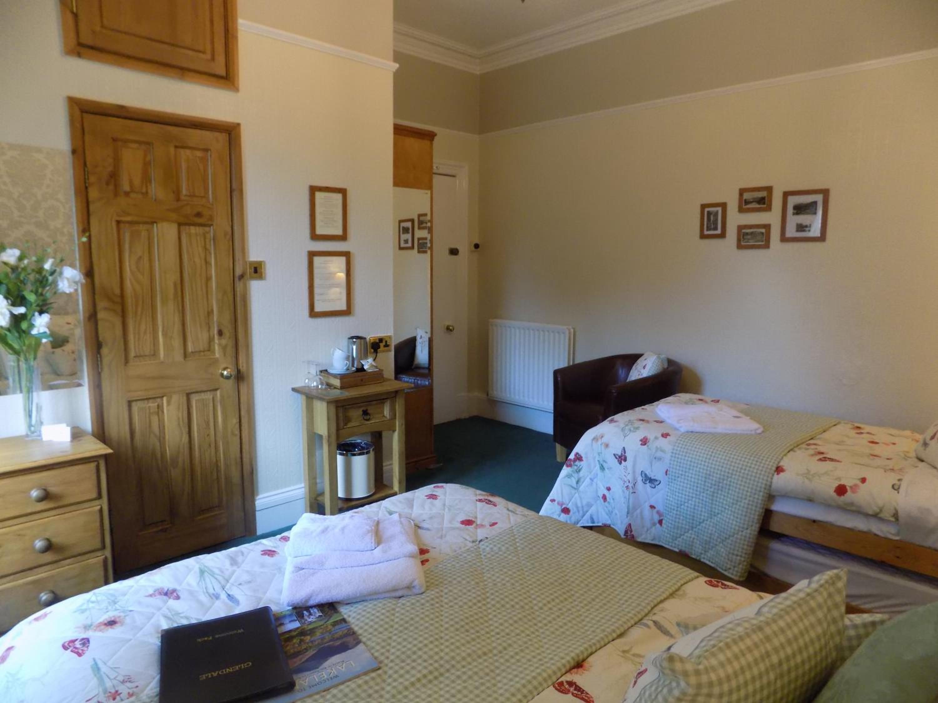 Penrith Vacations - Glendale Guest House - Property Image 84