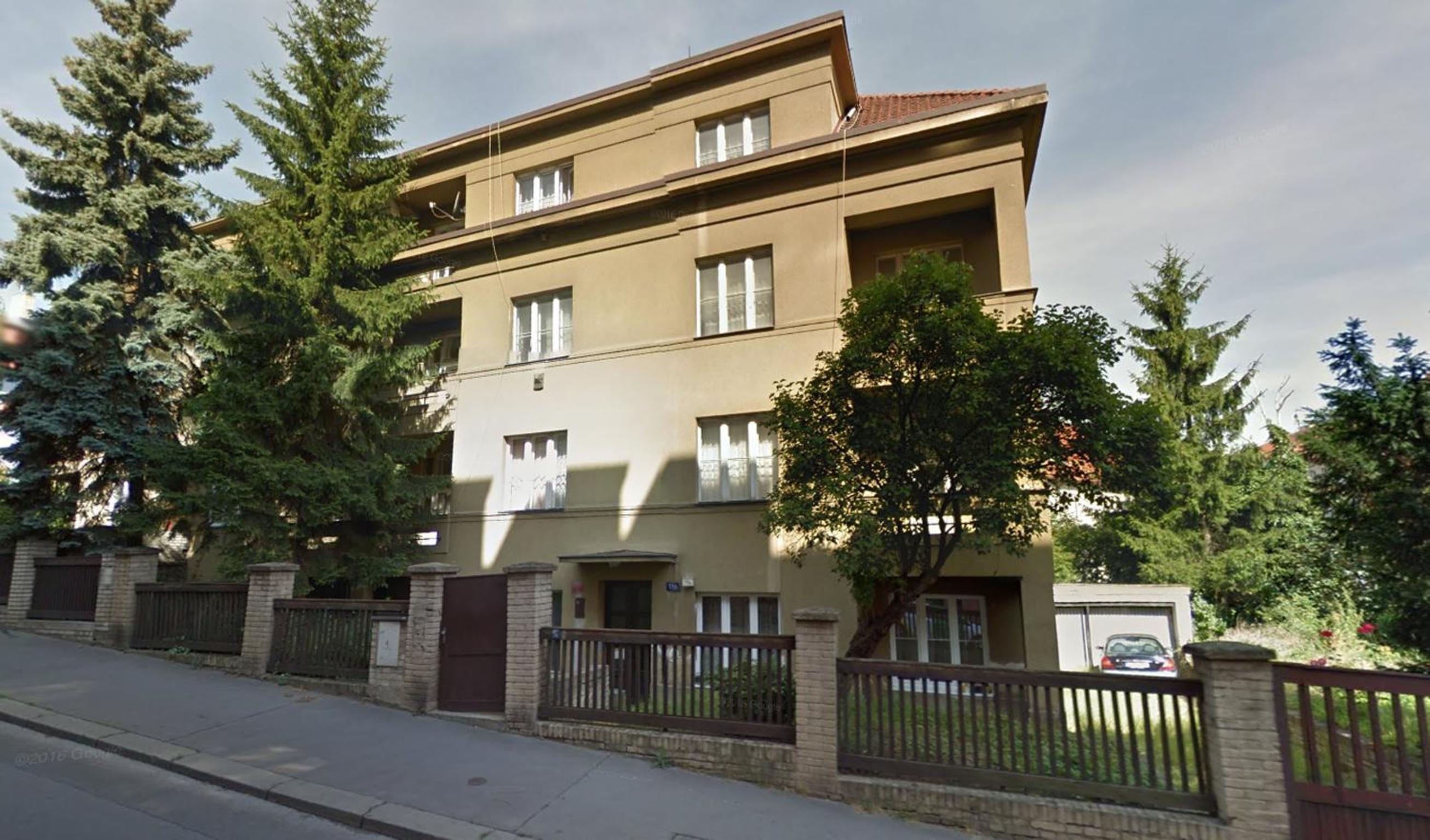 Jezerka Apartments - Free Parking - Easy Access to Center