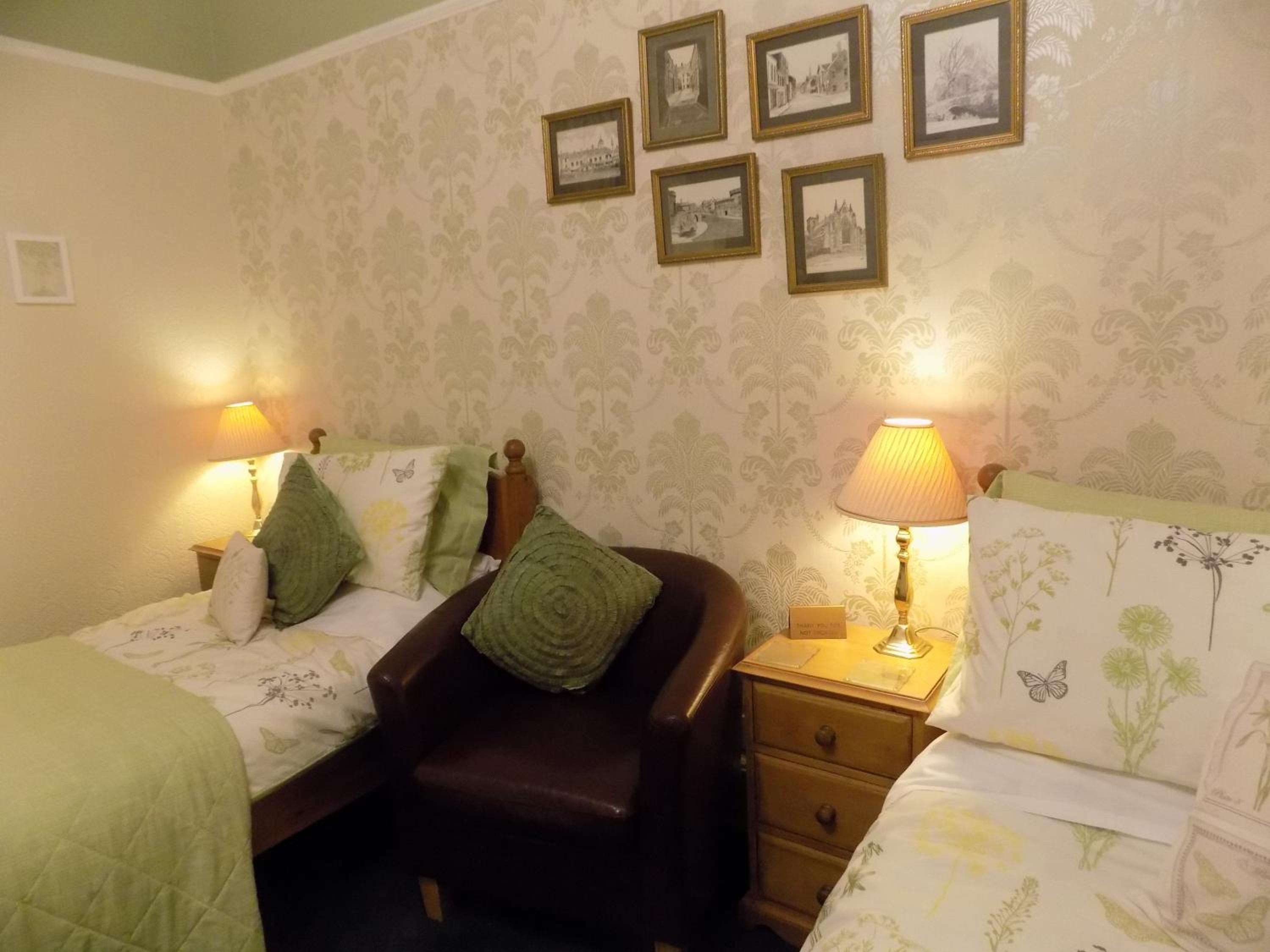 Penrith Vacations - Glendale Guest House - Property Image 91