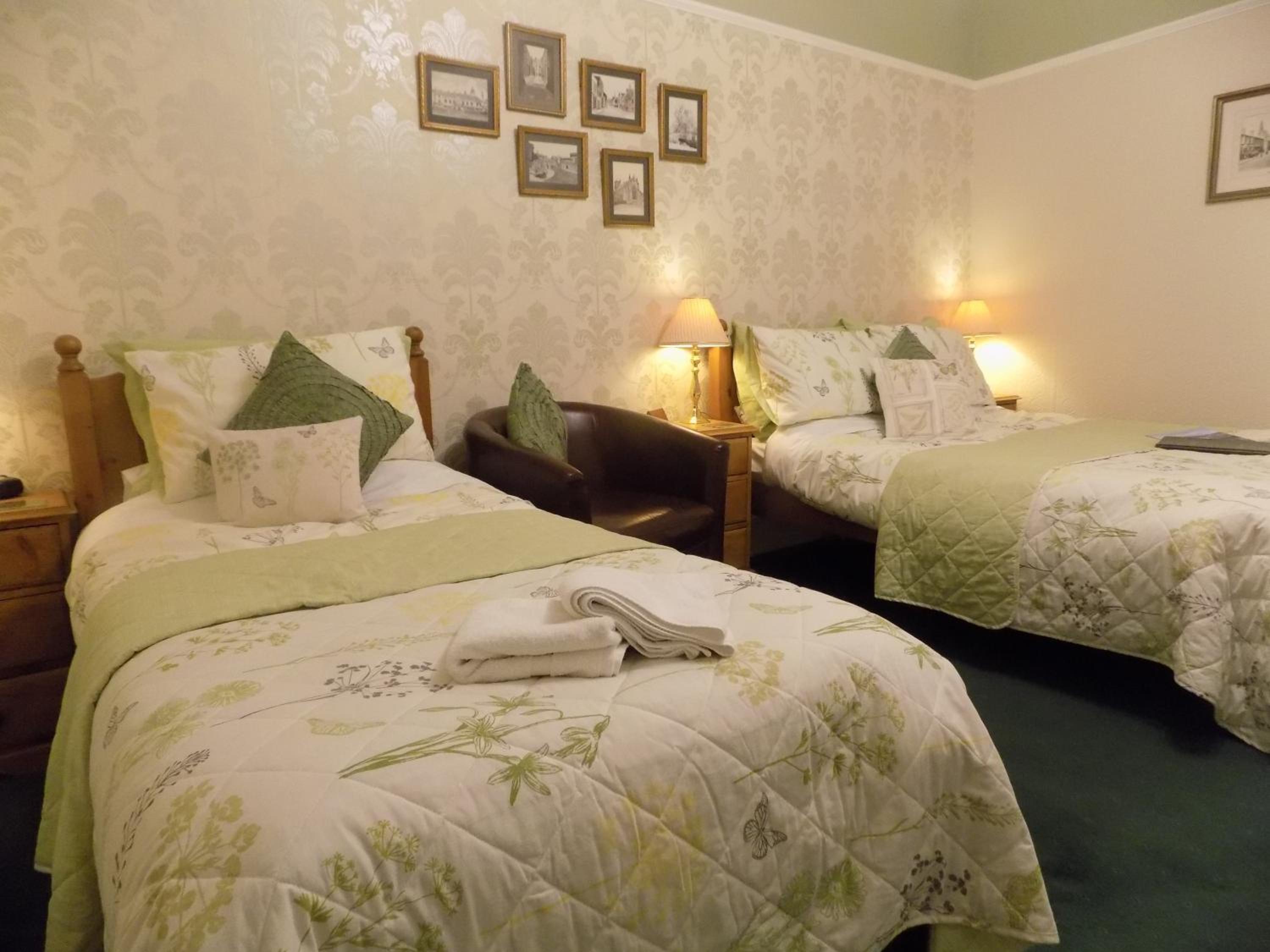 Penrith Vacations - Glendale Guest House - Property Image 54
