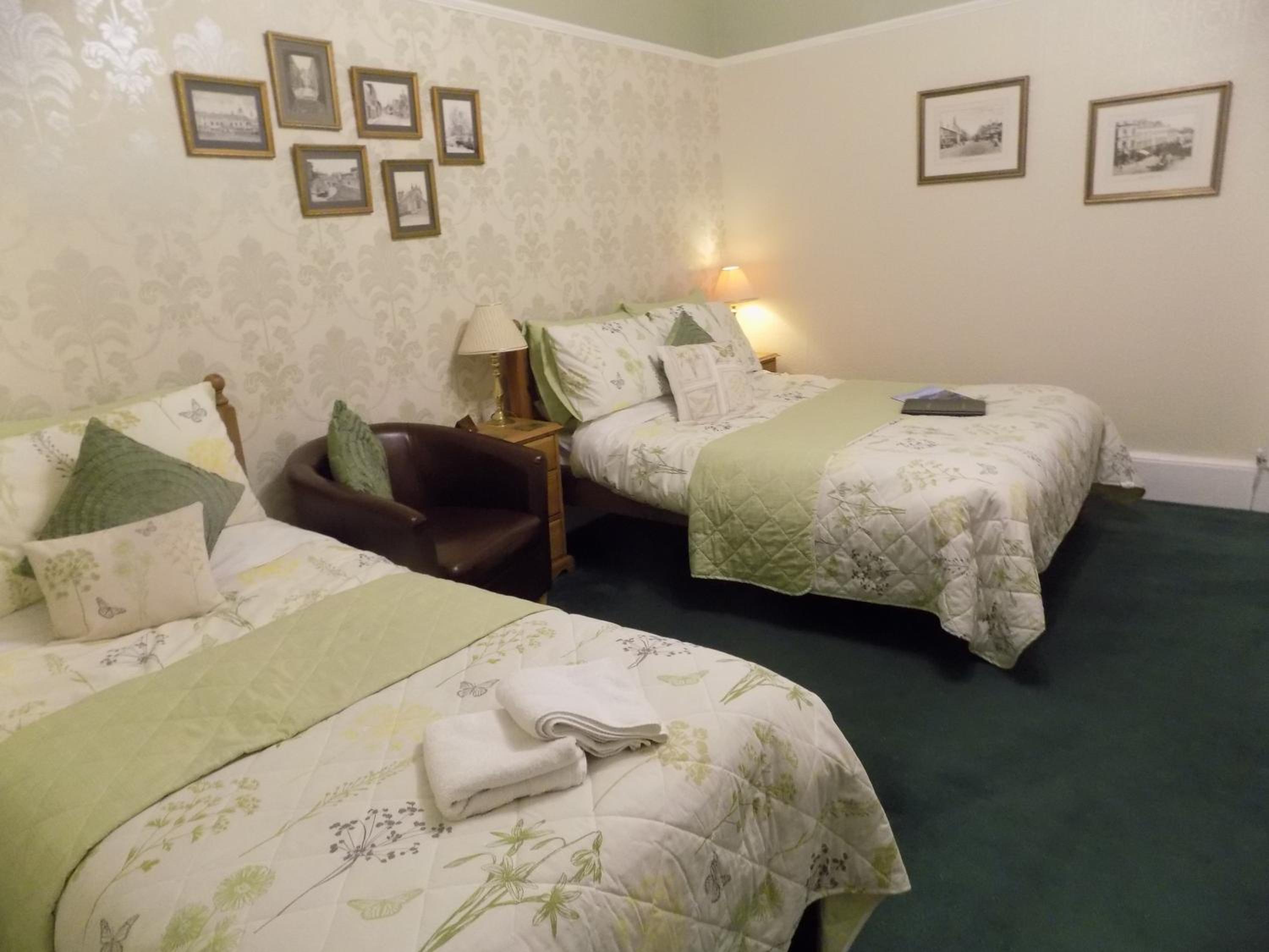 Penrith Vacations - Glendale Guest House - Property Image 98
