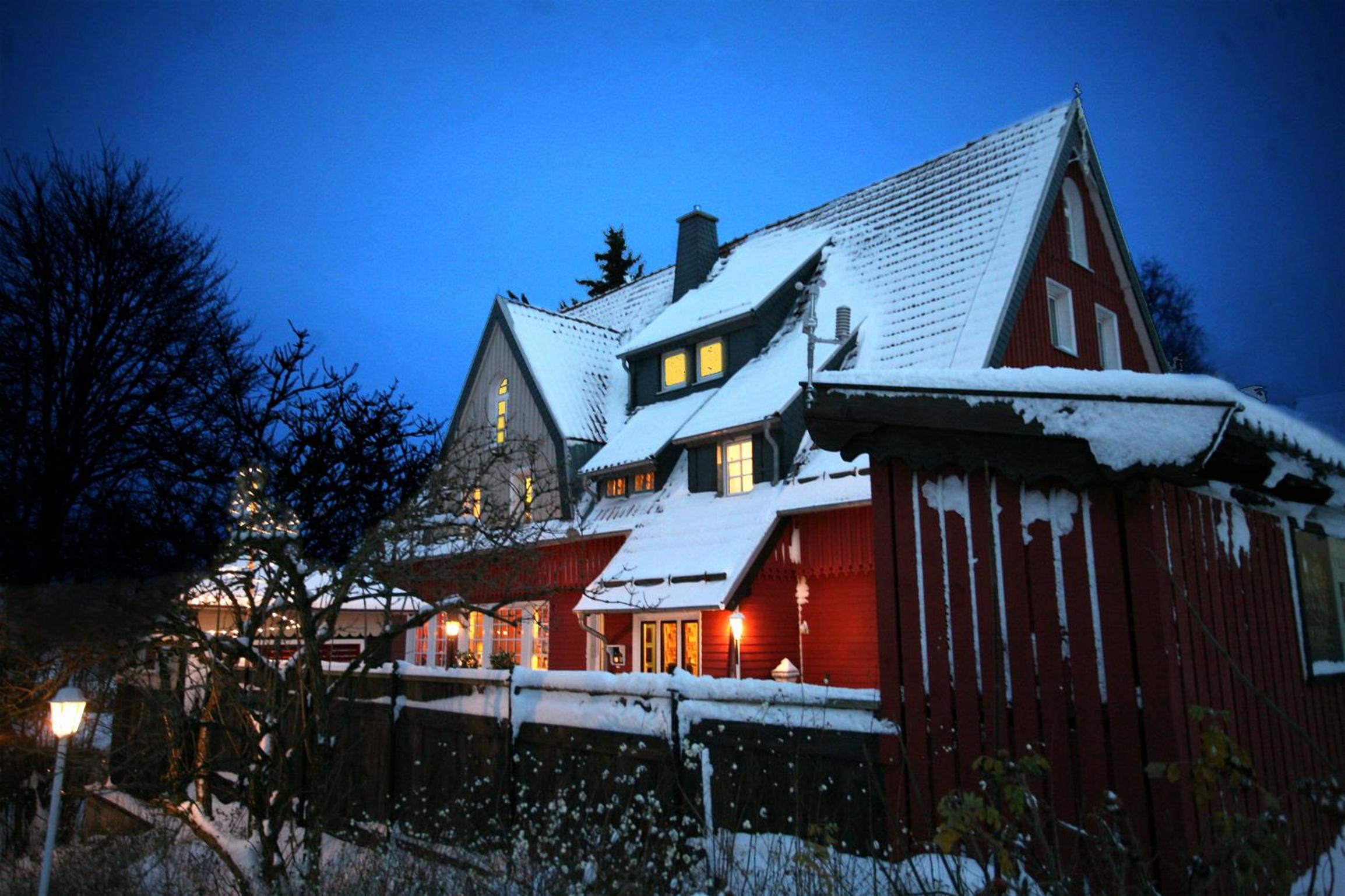 Photo 48