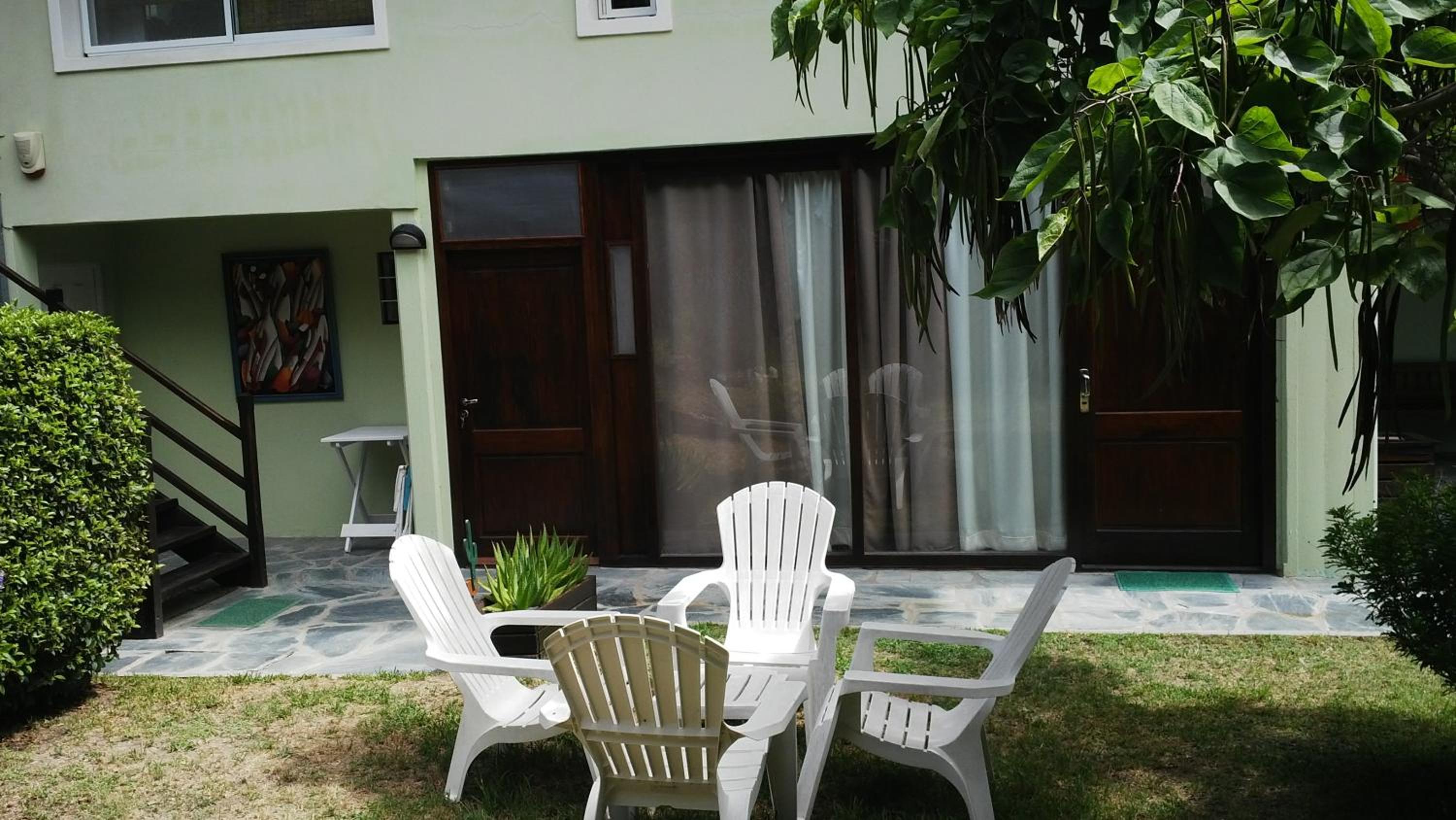 Dandy Suites