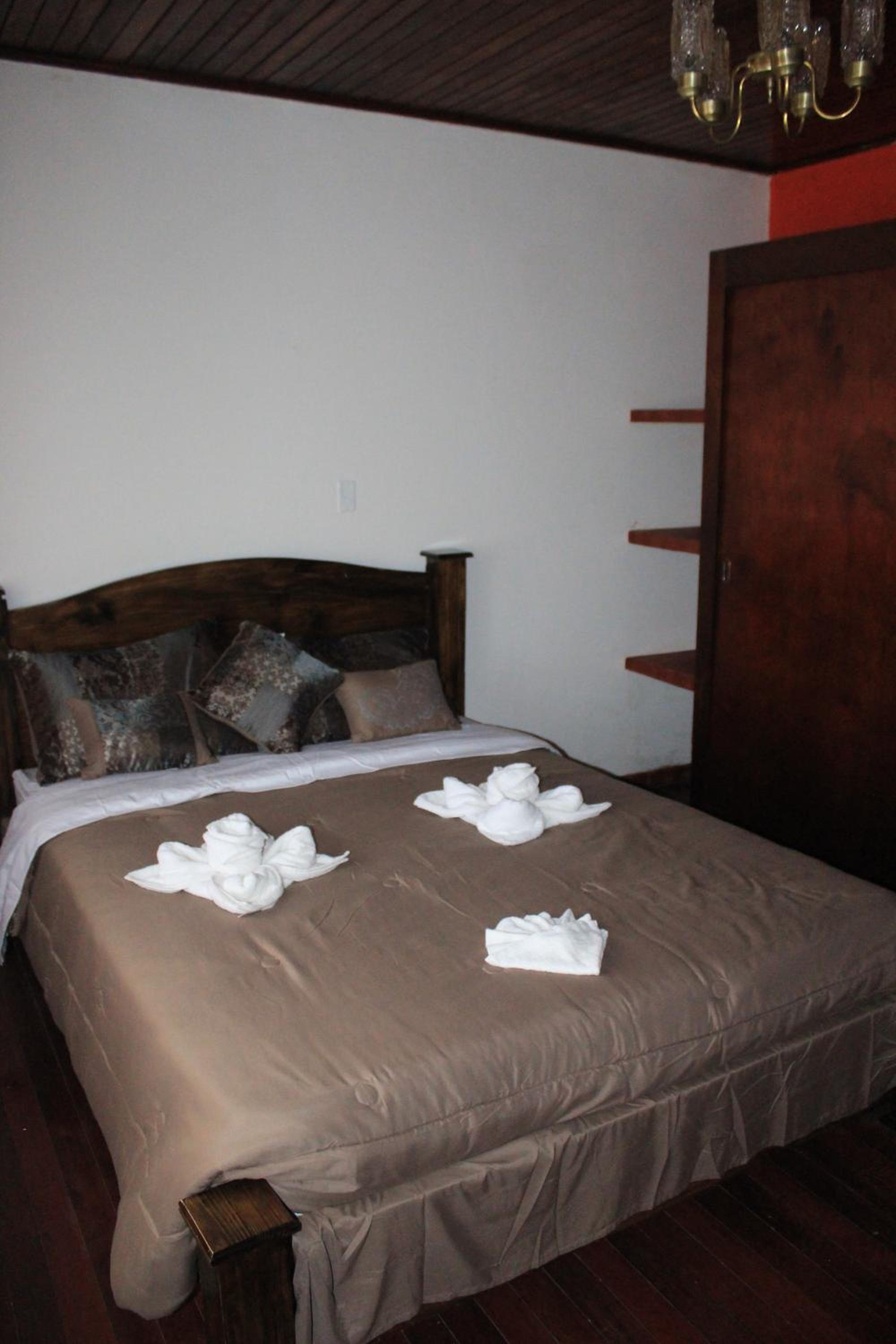 Hotel Your House