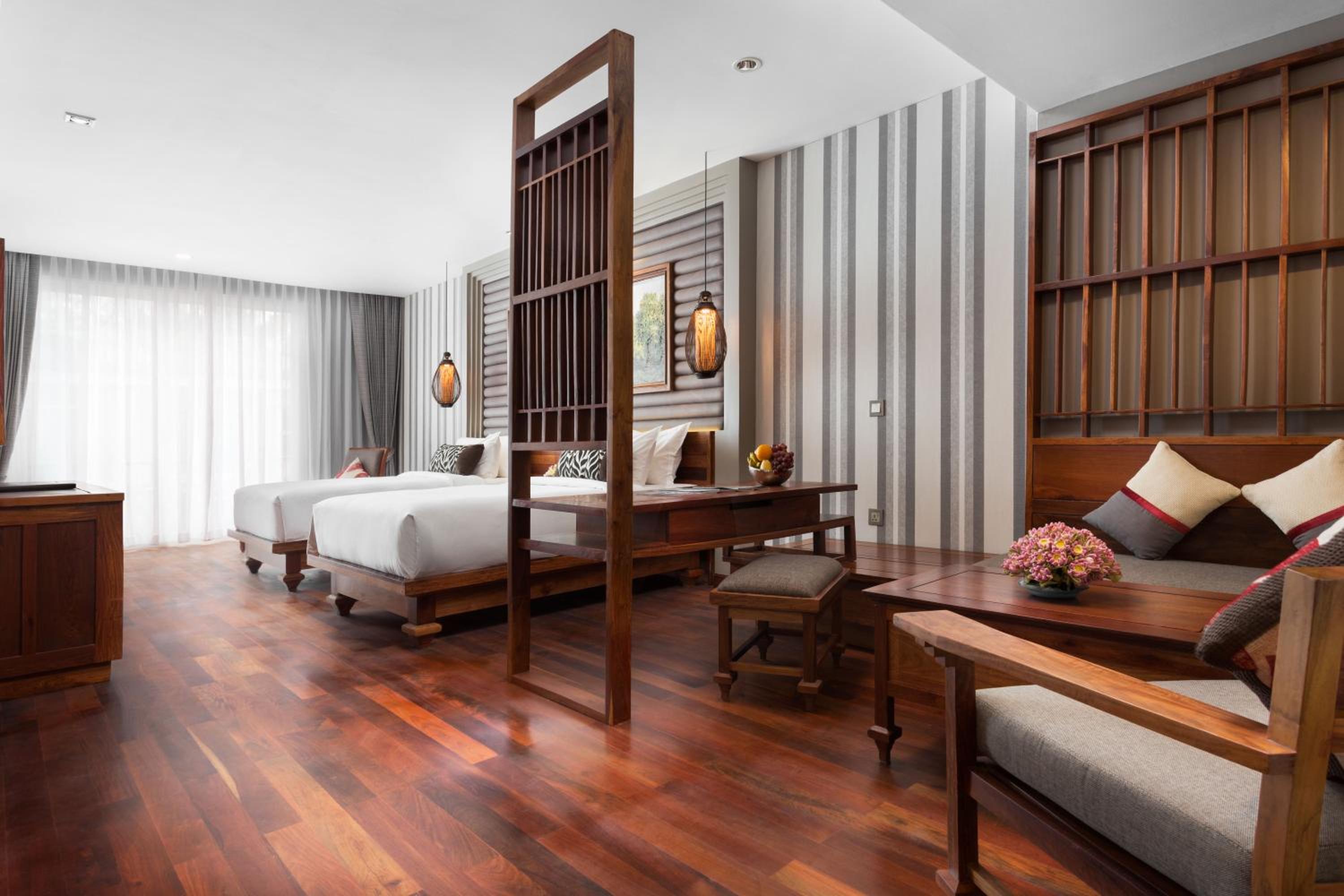 J7 Angkor Hotel