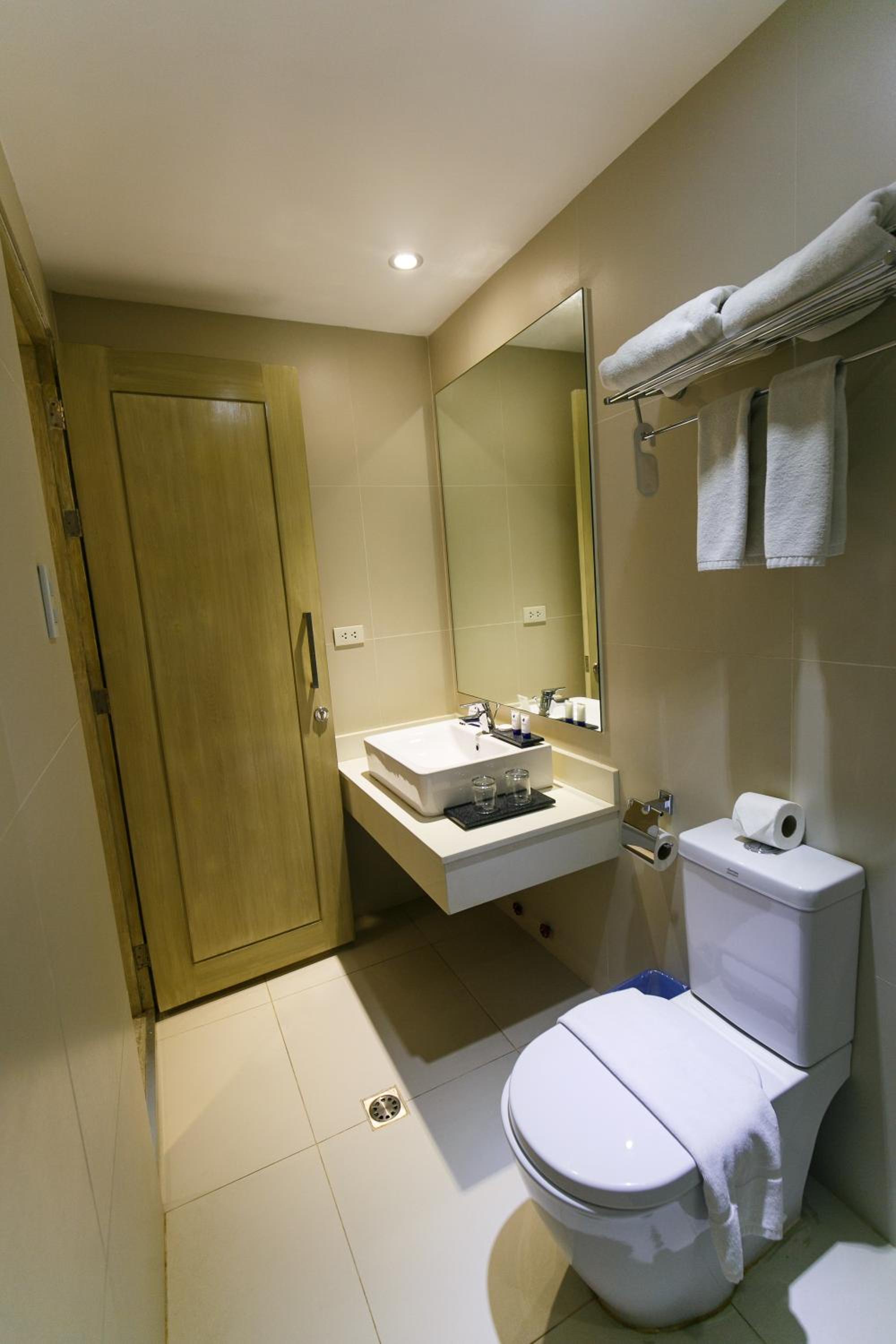 Solea Seaview Resort
