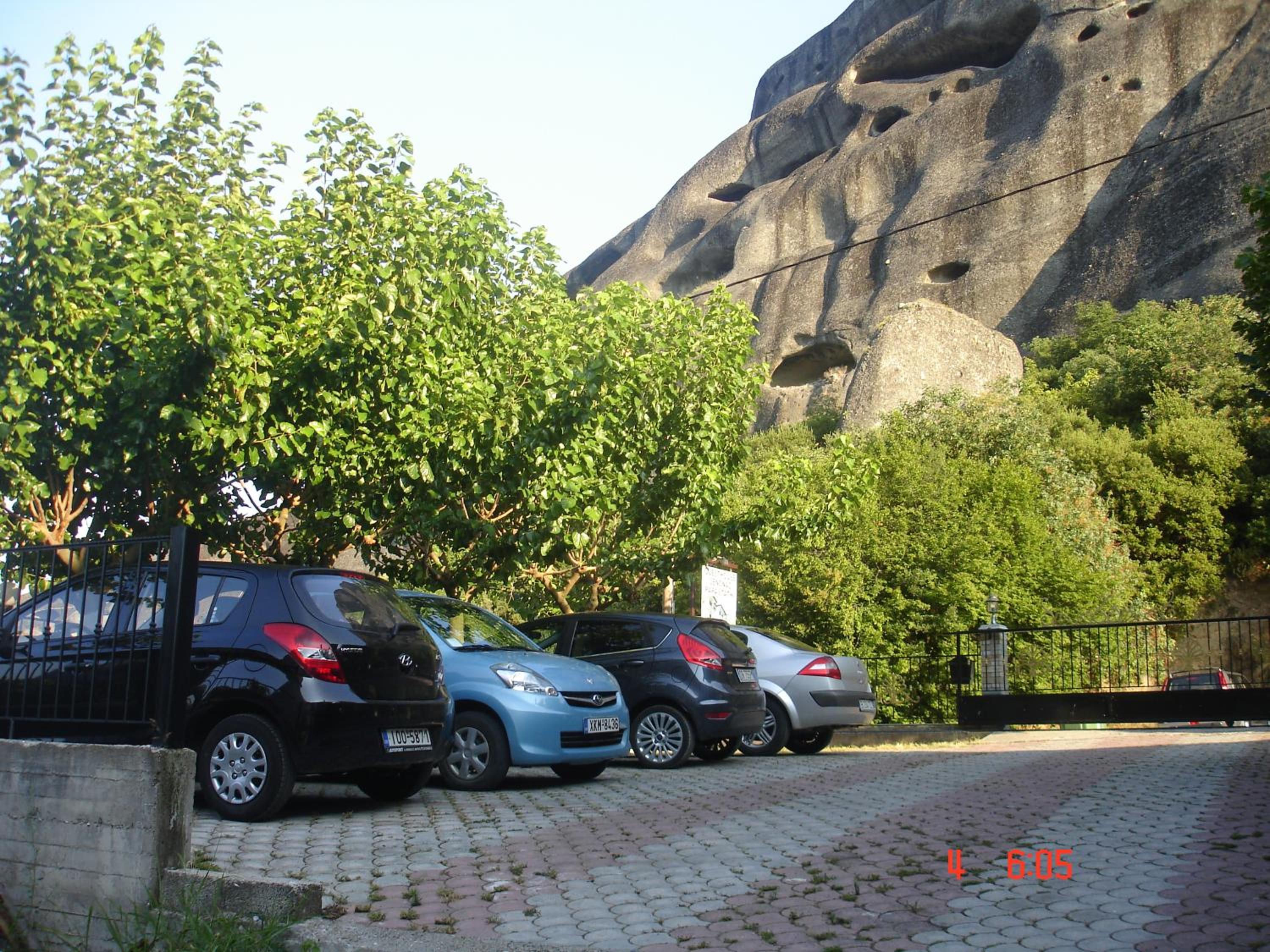 Photo 6