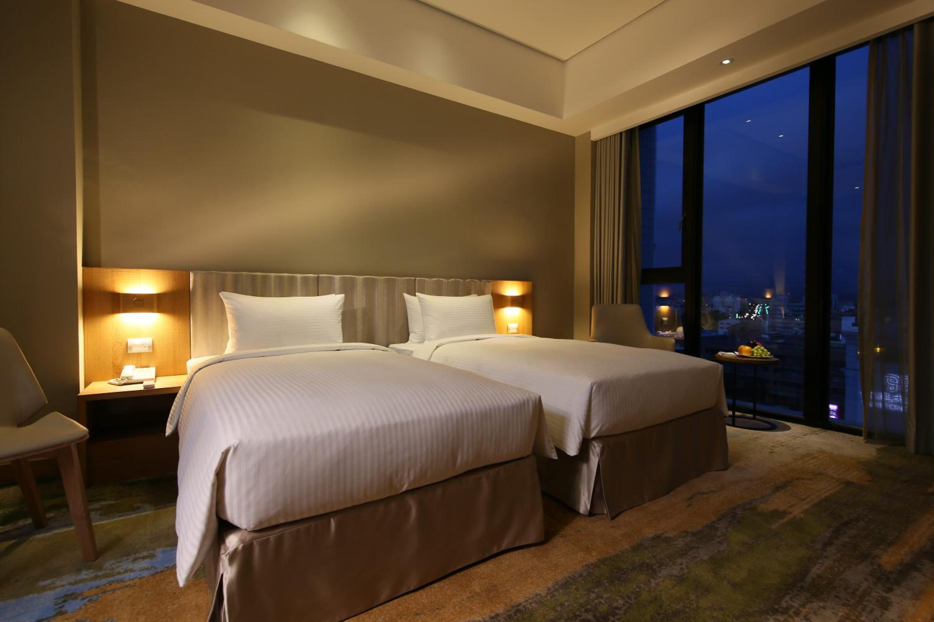 South Urban Hotel
