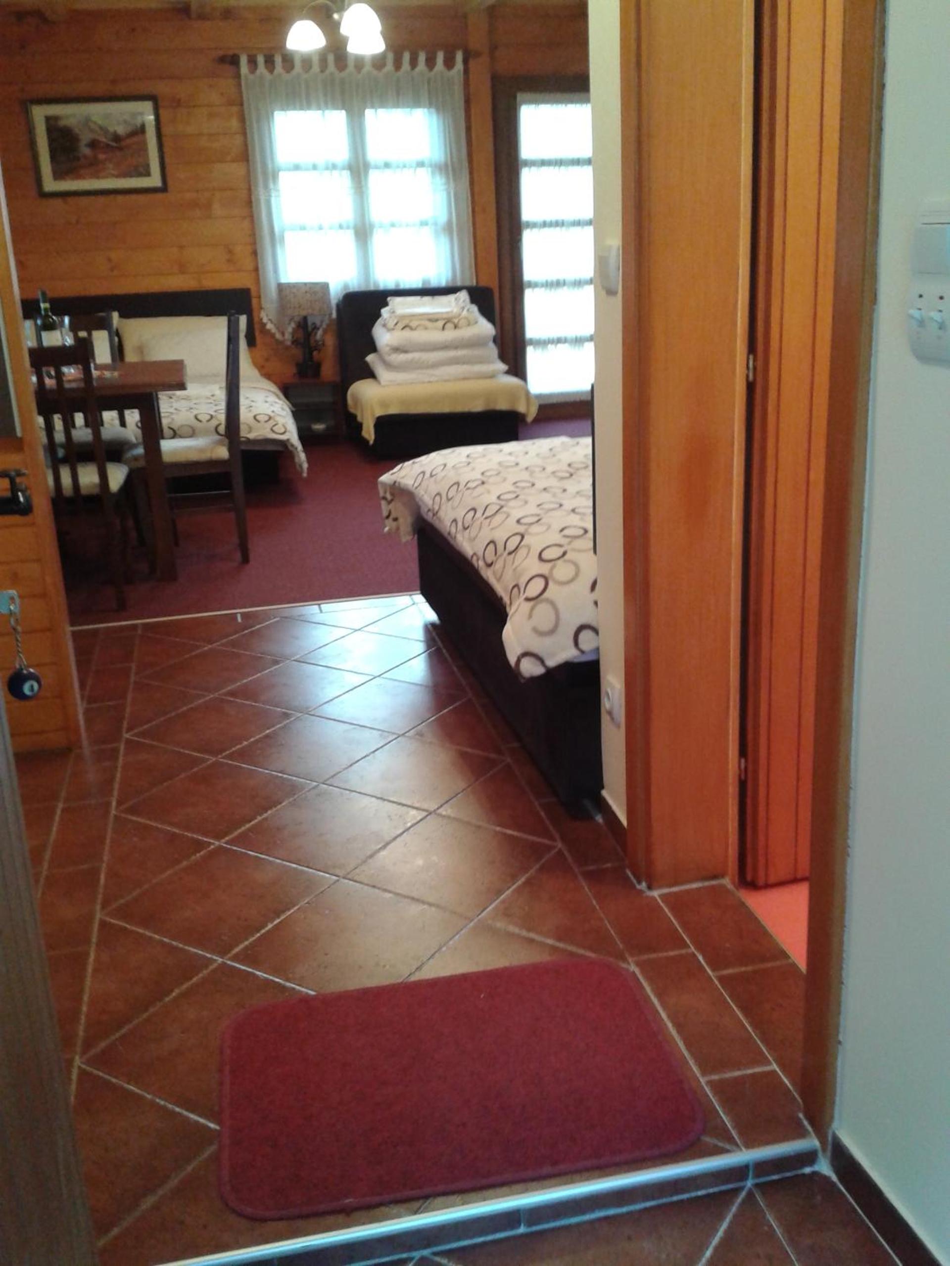 Photo 48