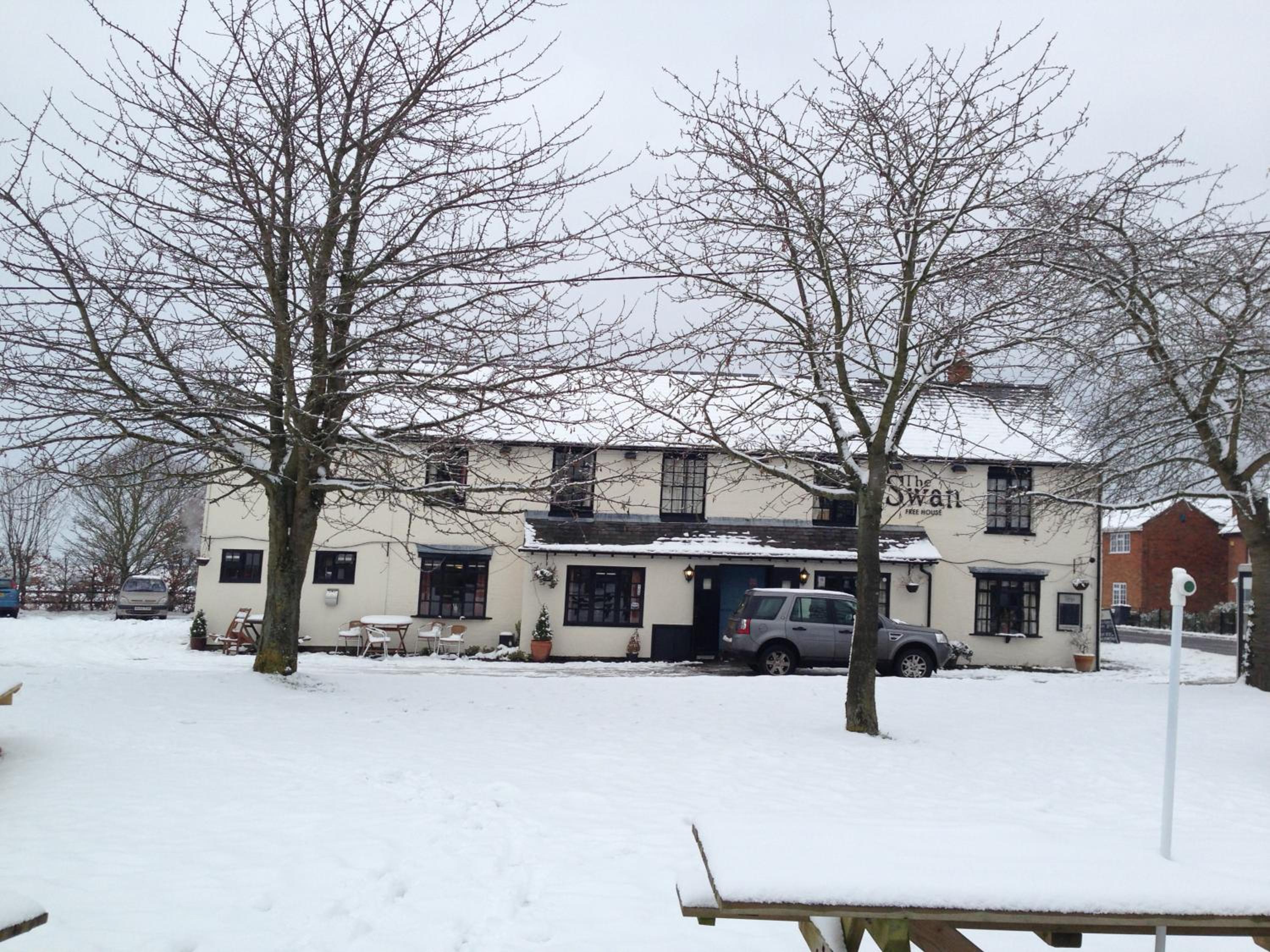 Aylesbury Vacations - The Swan at Great Kimble - Property Image 6