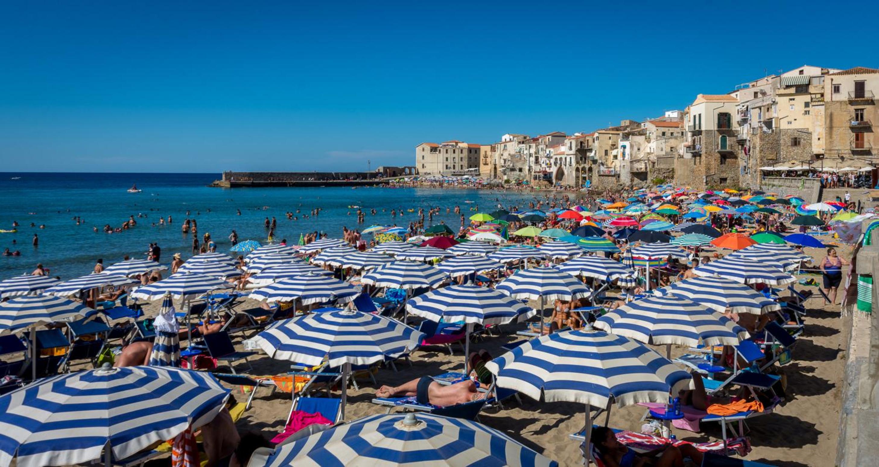 Porto Salvo Apartments - by Vacation Service view 5