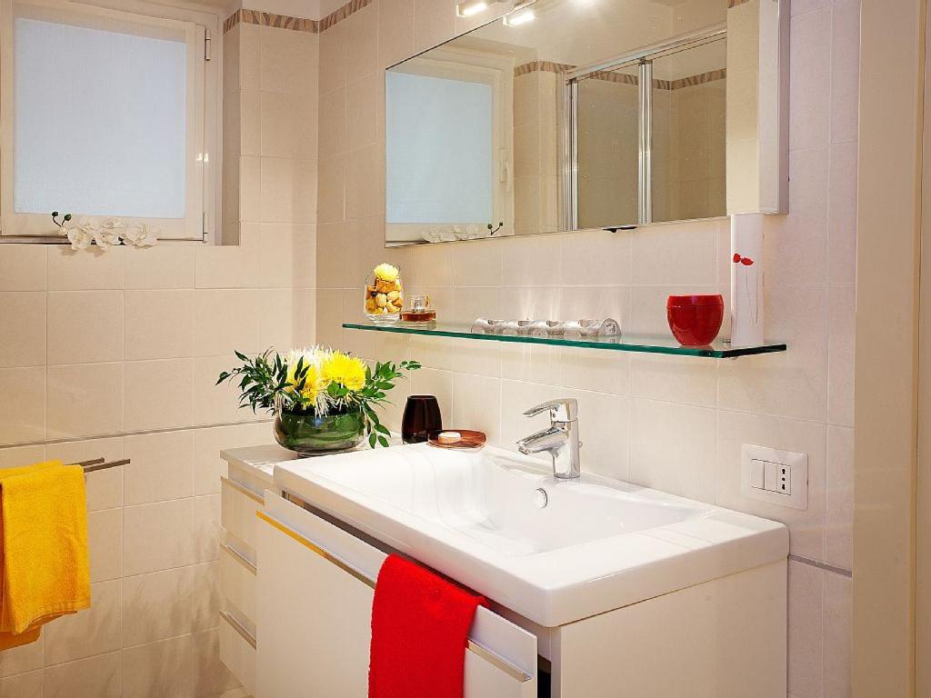 Tremezzo Residence-11 apartments to choose from in an exclusive residence by Italian Apartments