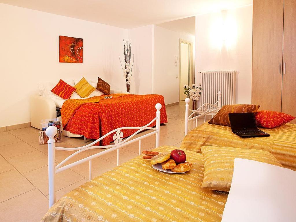 Tremezzo Residence-11 apartments to choose from in an exclusive residence by Italian Apartments