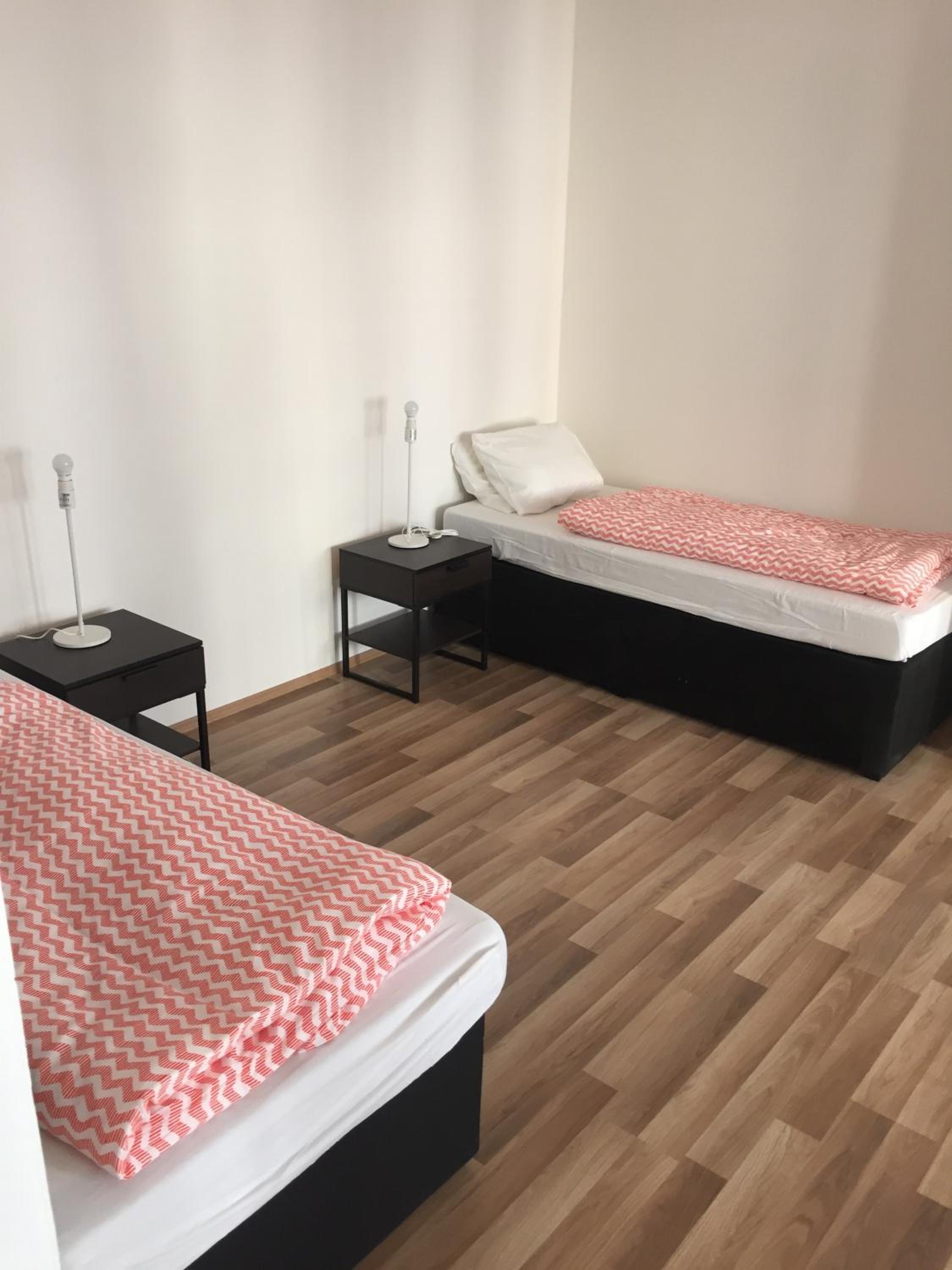 Apartments Vezenska