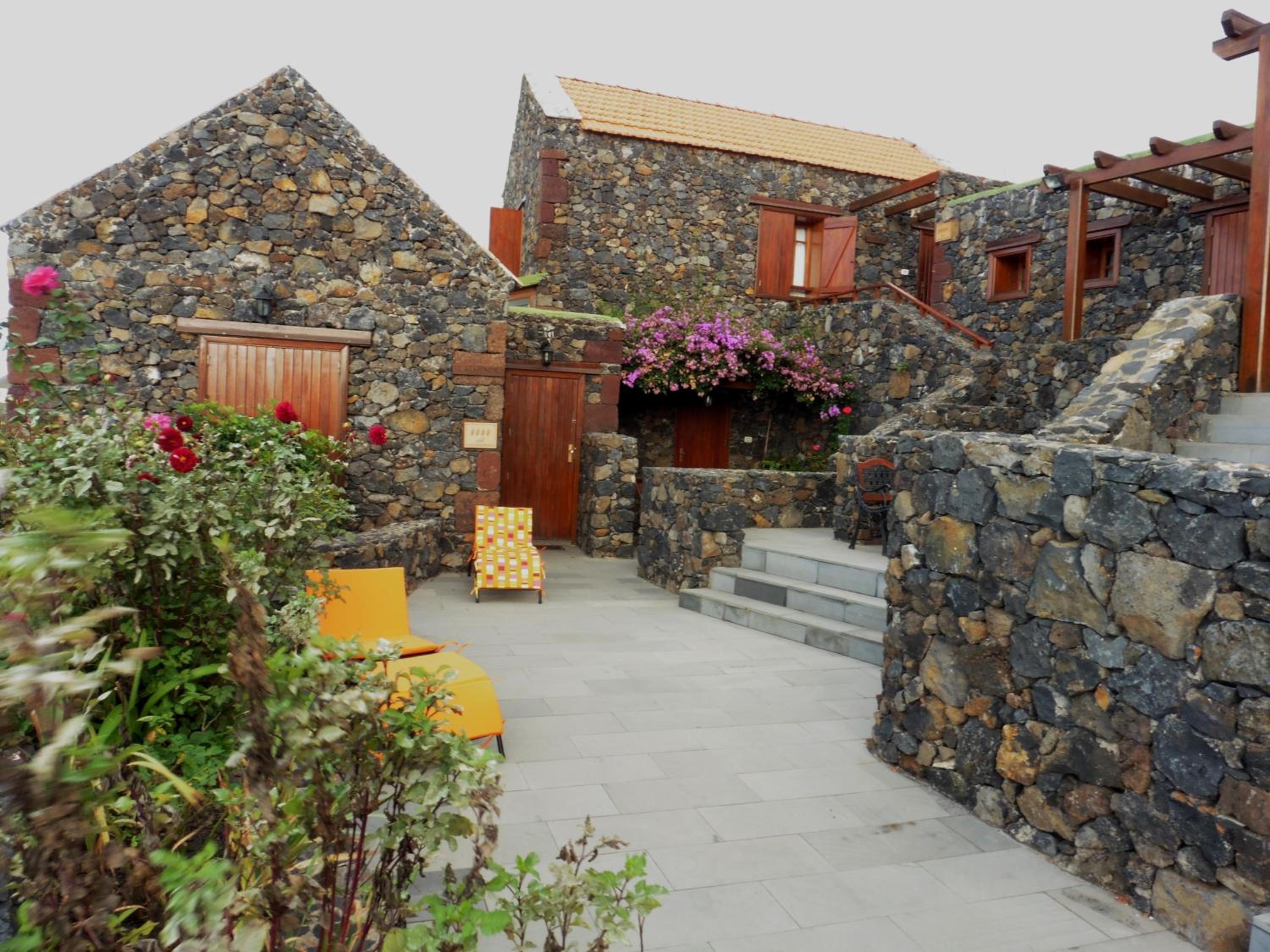 Casas Rurales Los Almendreros