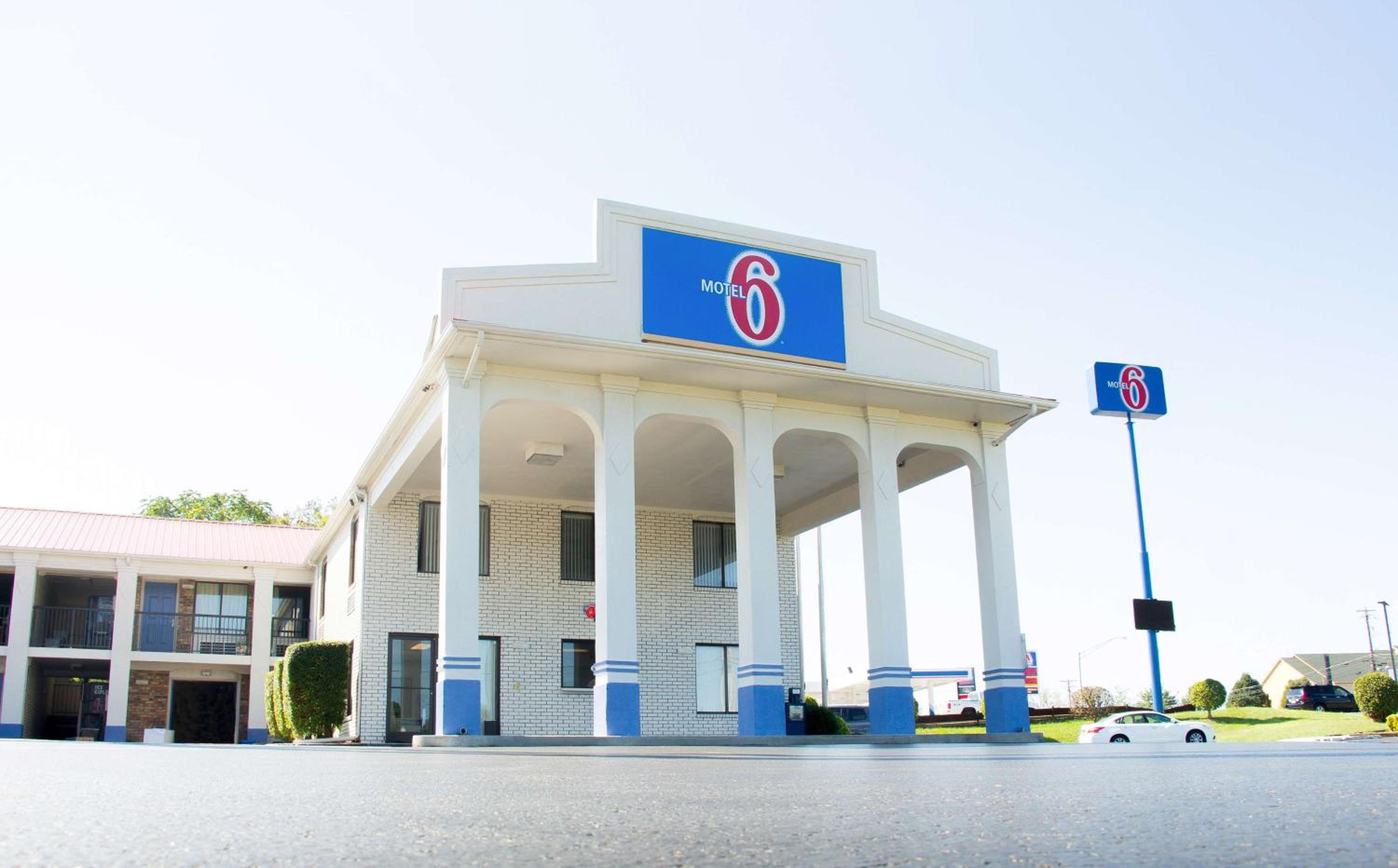 Motel 6-Cookeville, TN