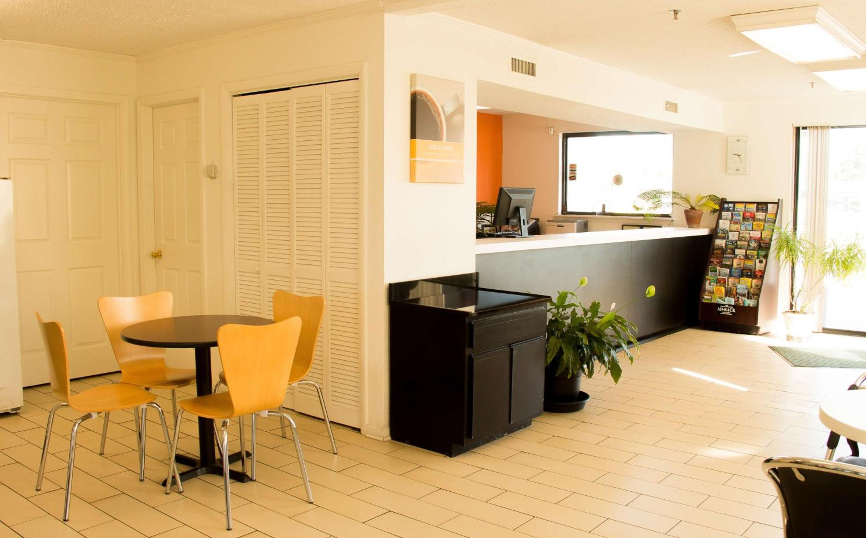 Motel 6-Cookeville, TN