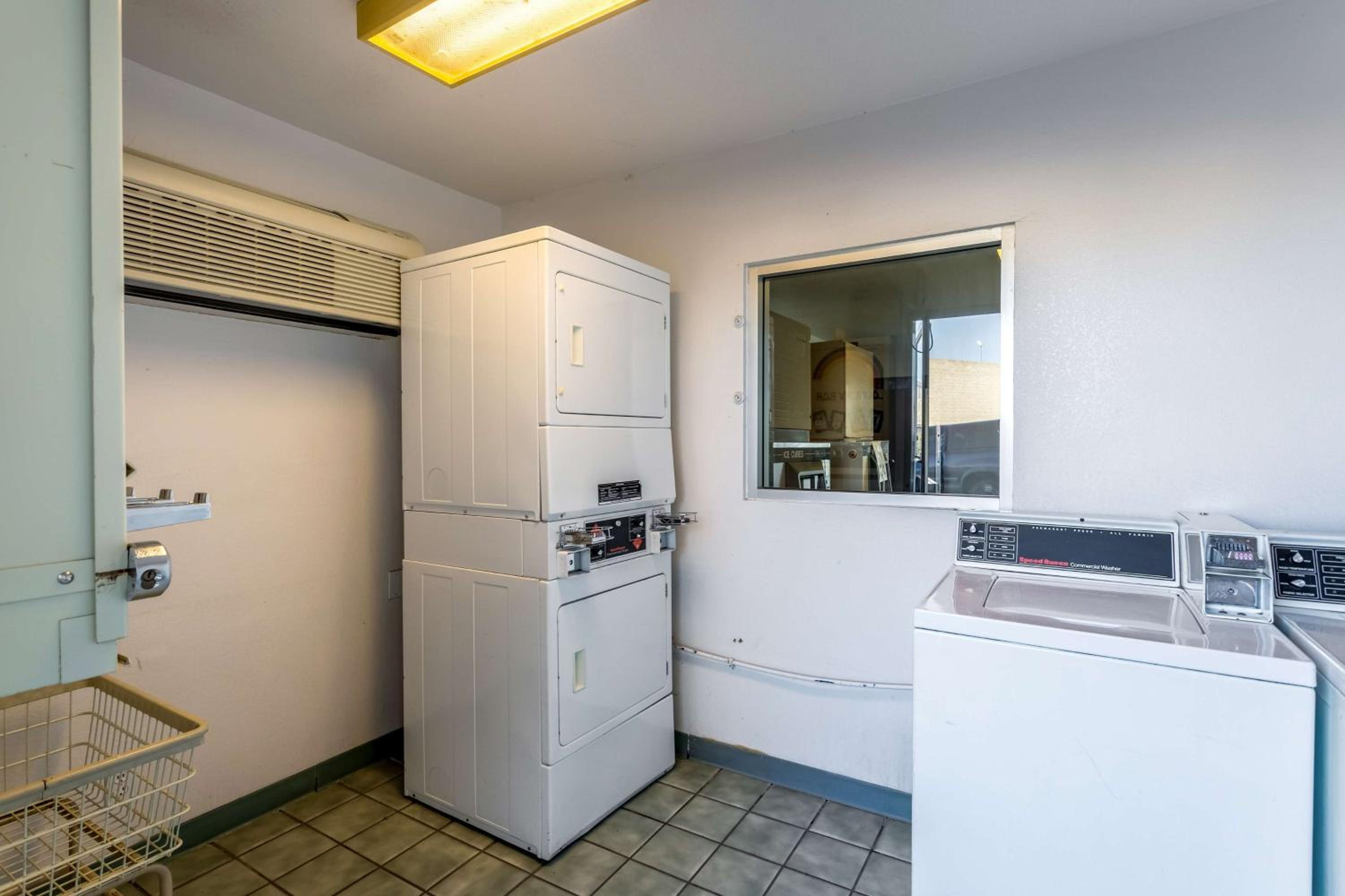 Motel 6-Moses Lake, WA