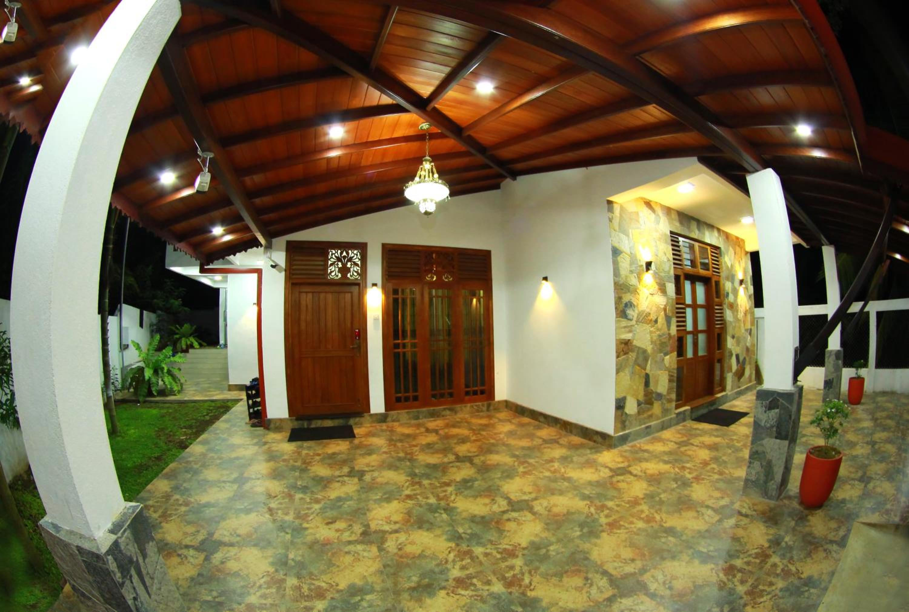 Grand Residence