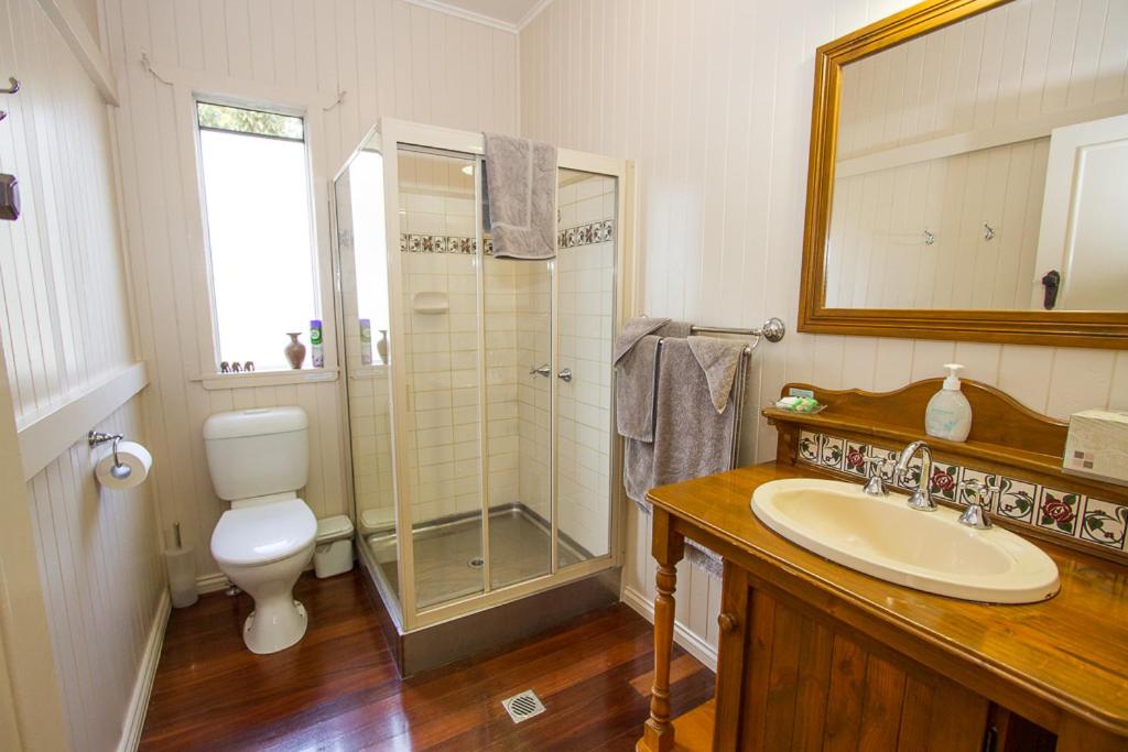 Hillview Cottages