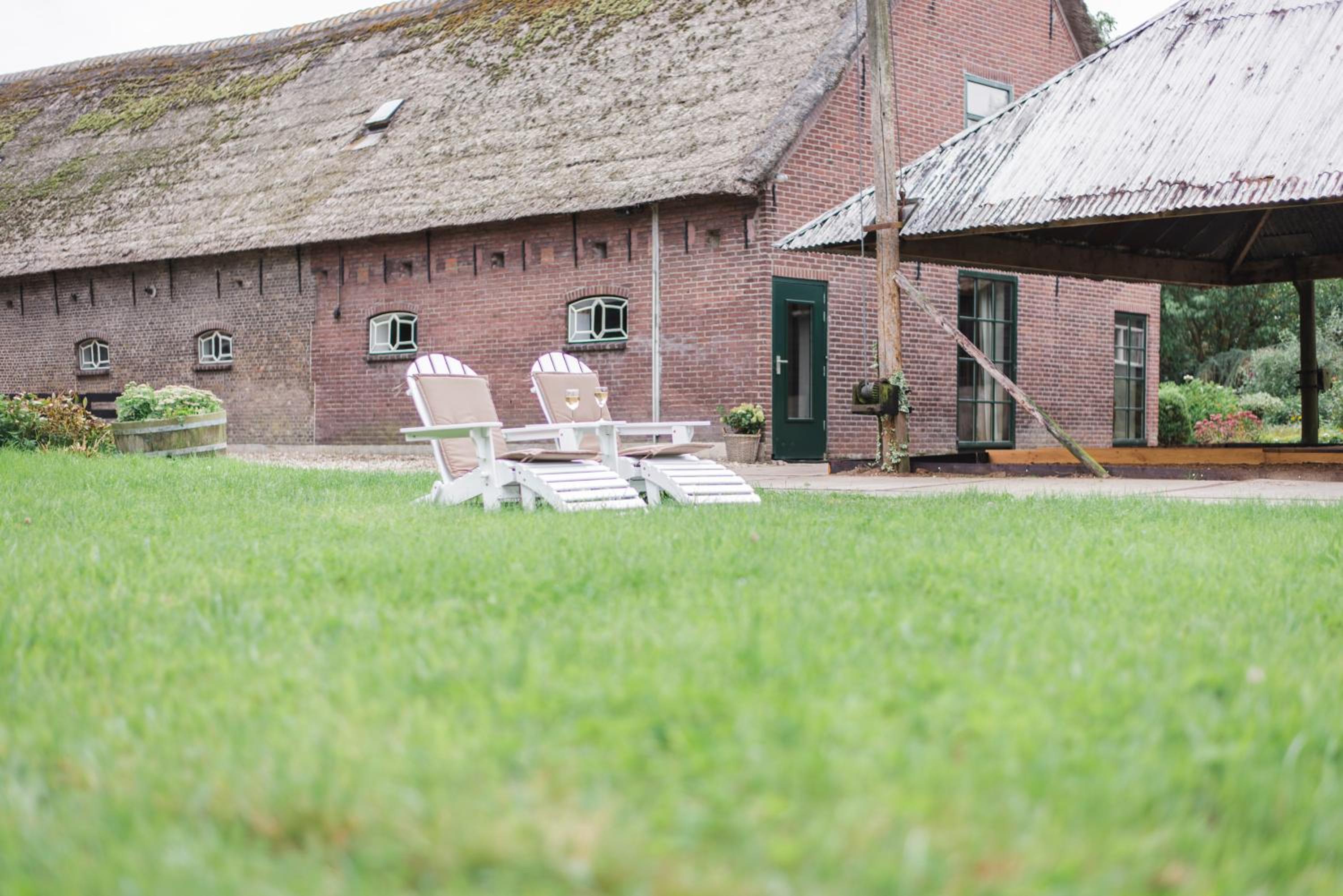 Boutique vakantiehuis Het Stalhuys view 2