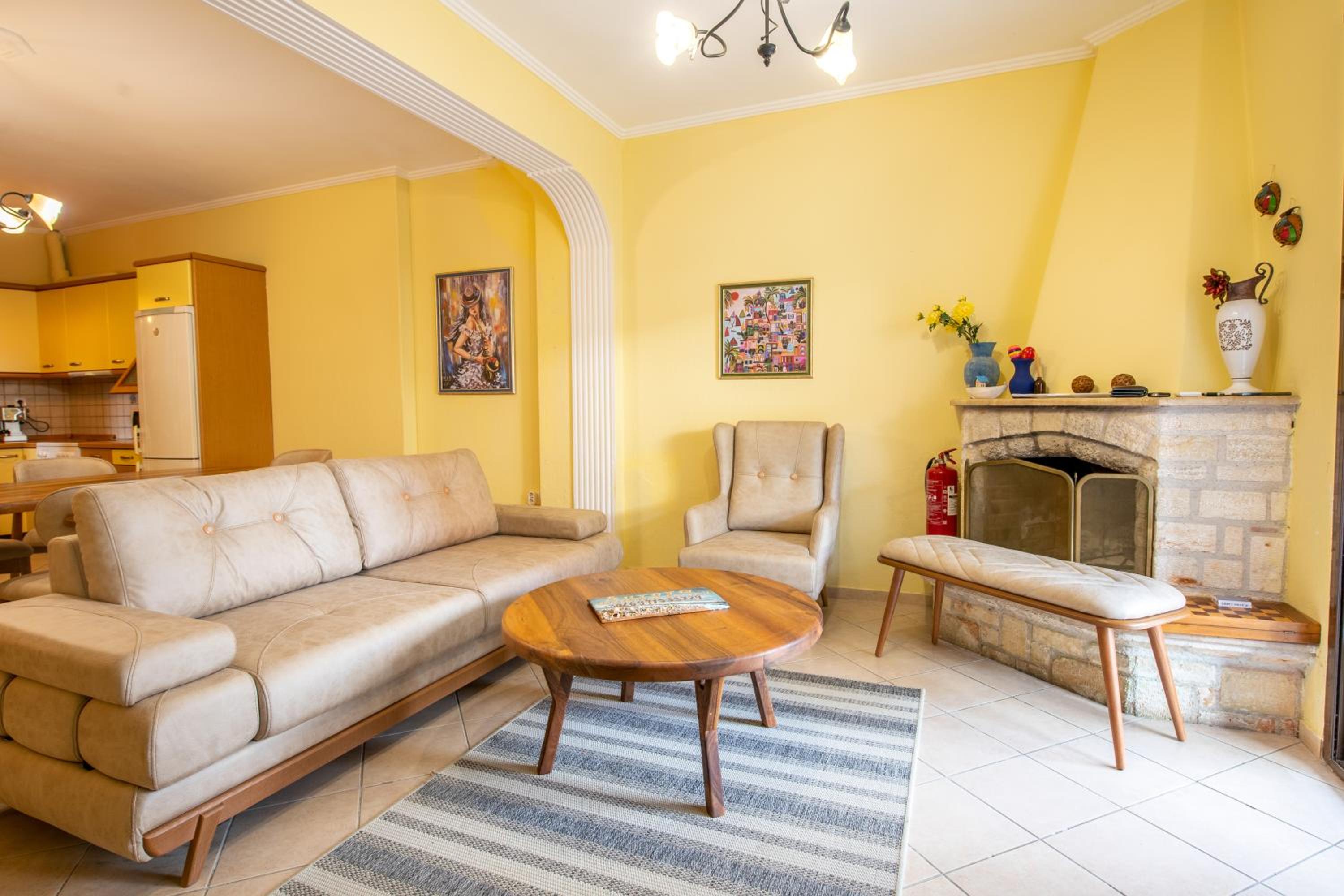 Aurora Apartment