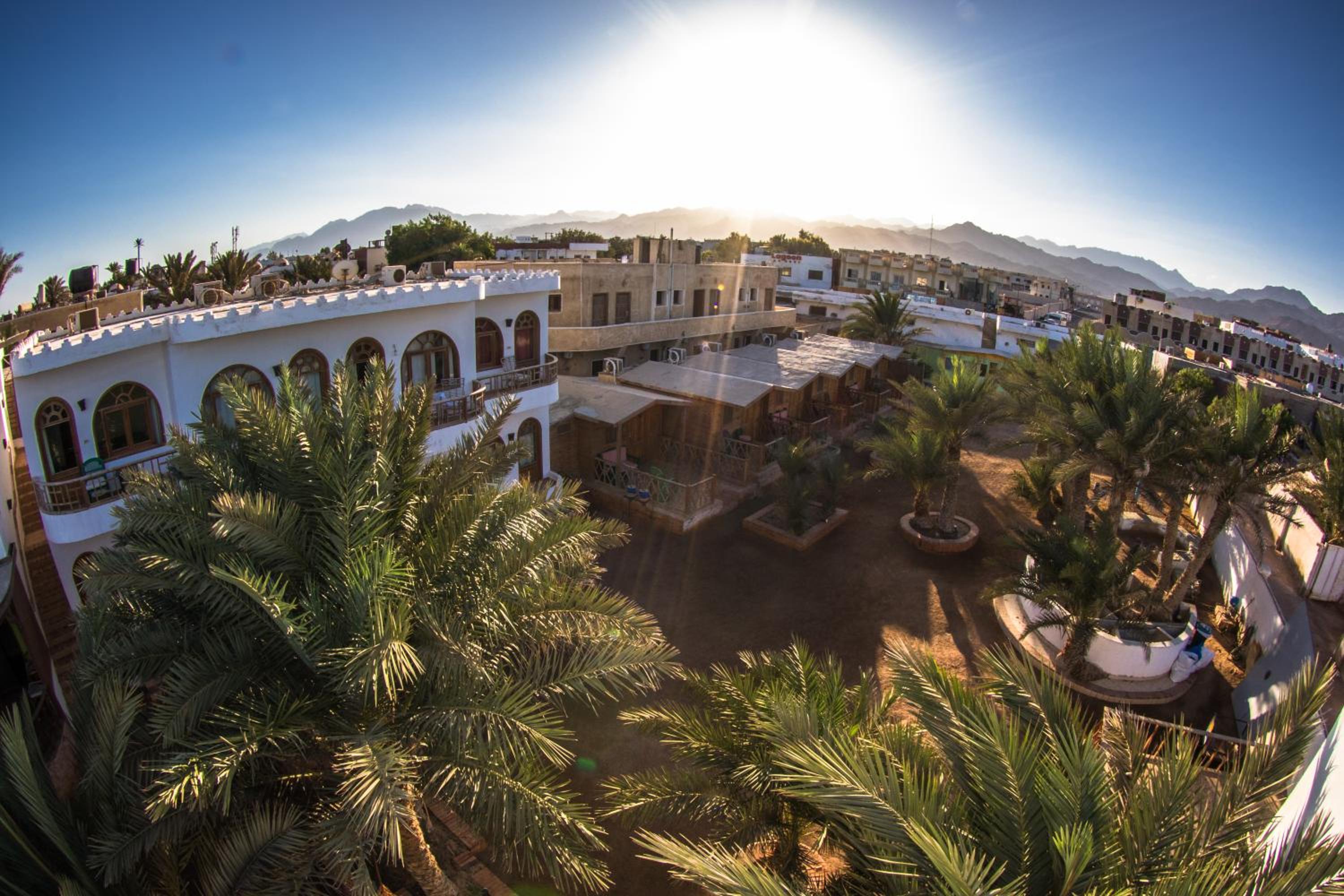Shams Hotel & Dive Centre