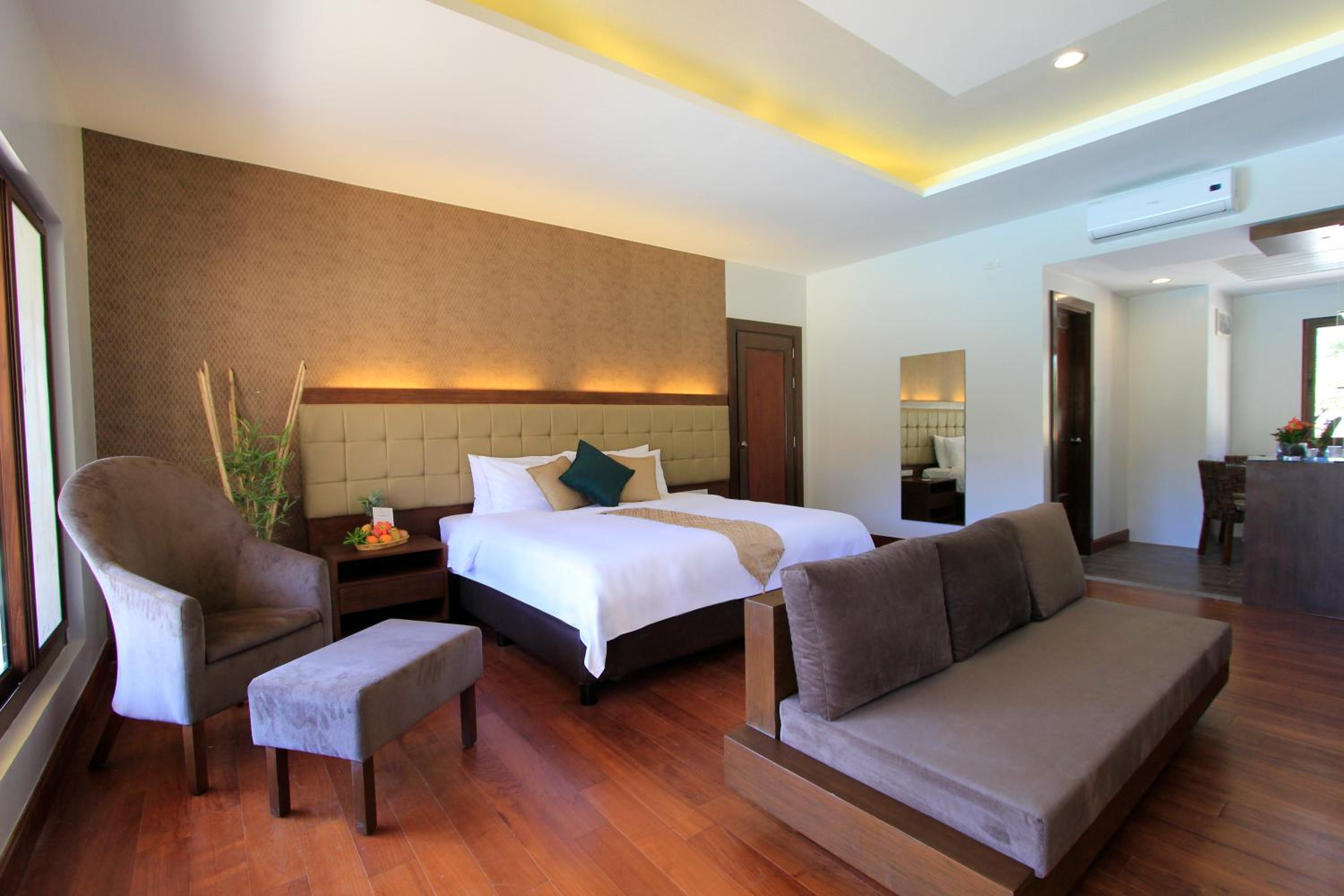 Coron Soleil Garden Resort
