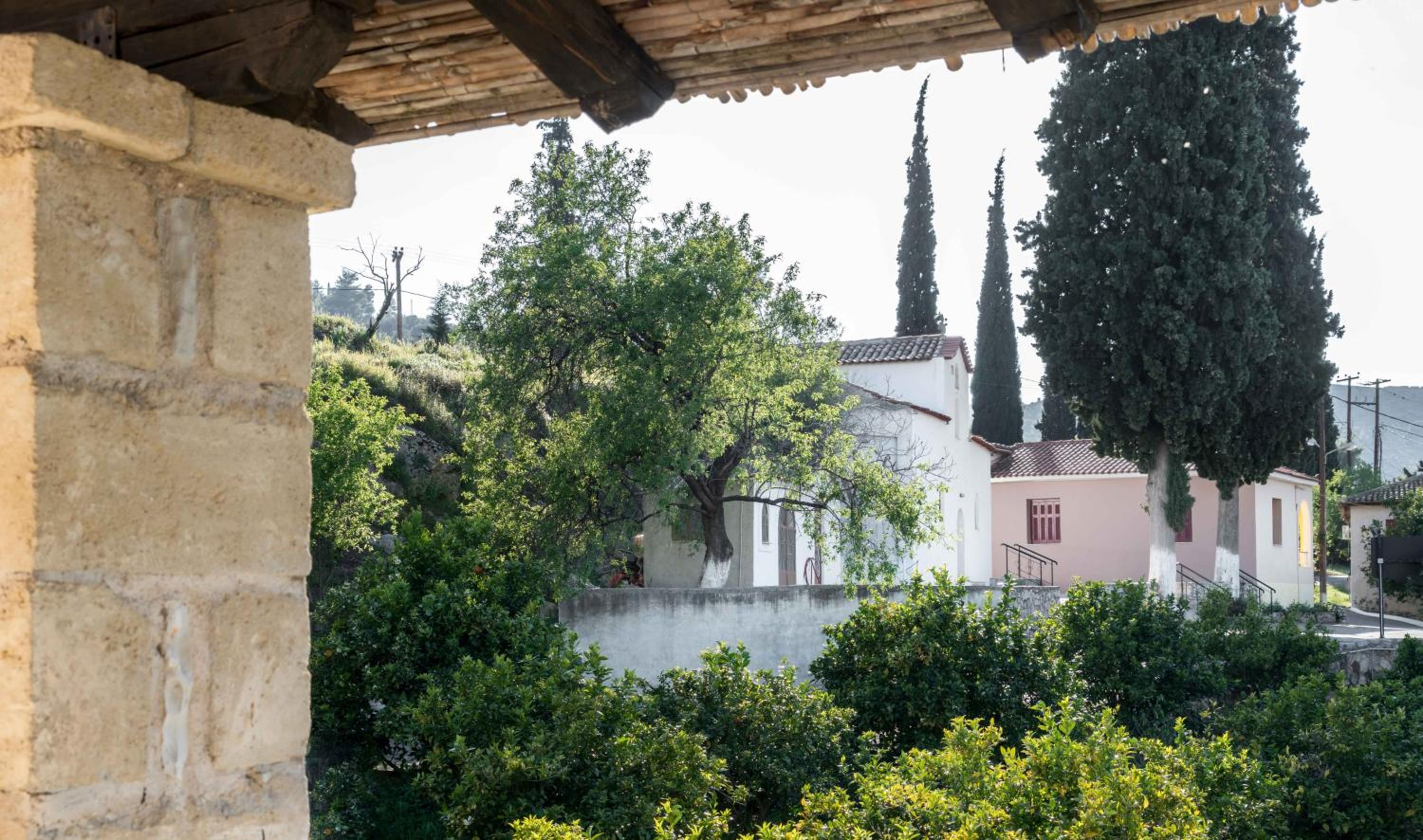 Klymeni Traditional Homes