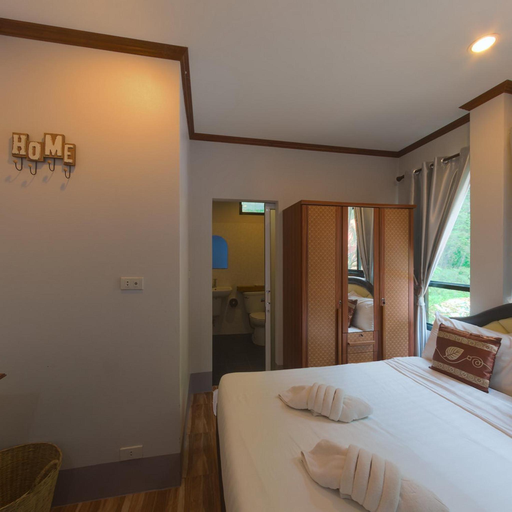 Rim Khao Jungle Resort