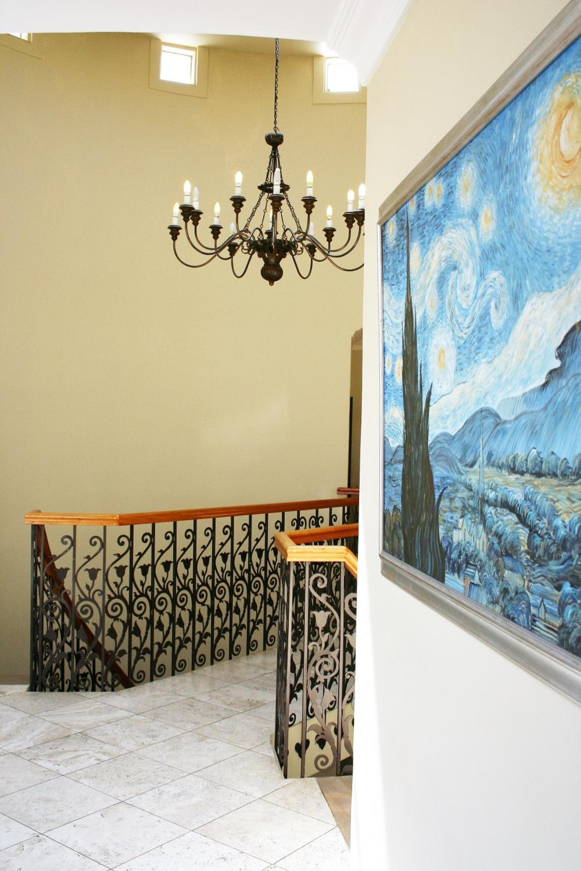 Ibis House