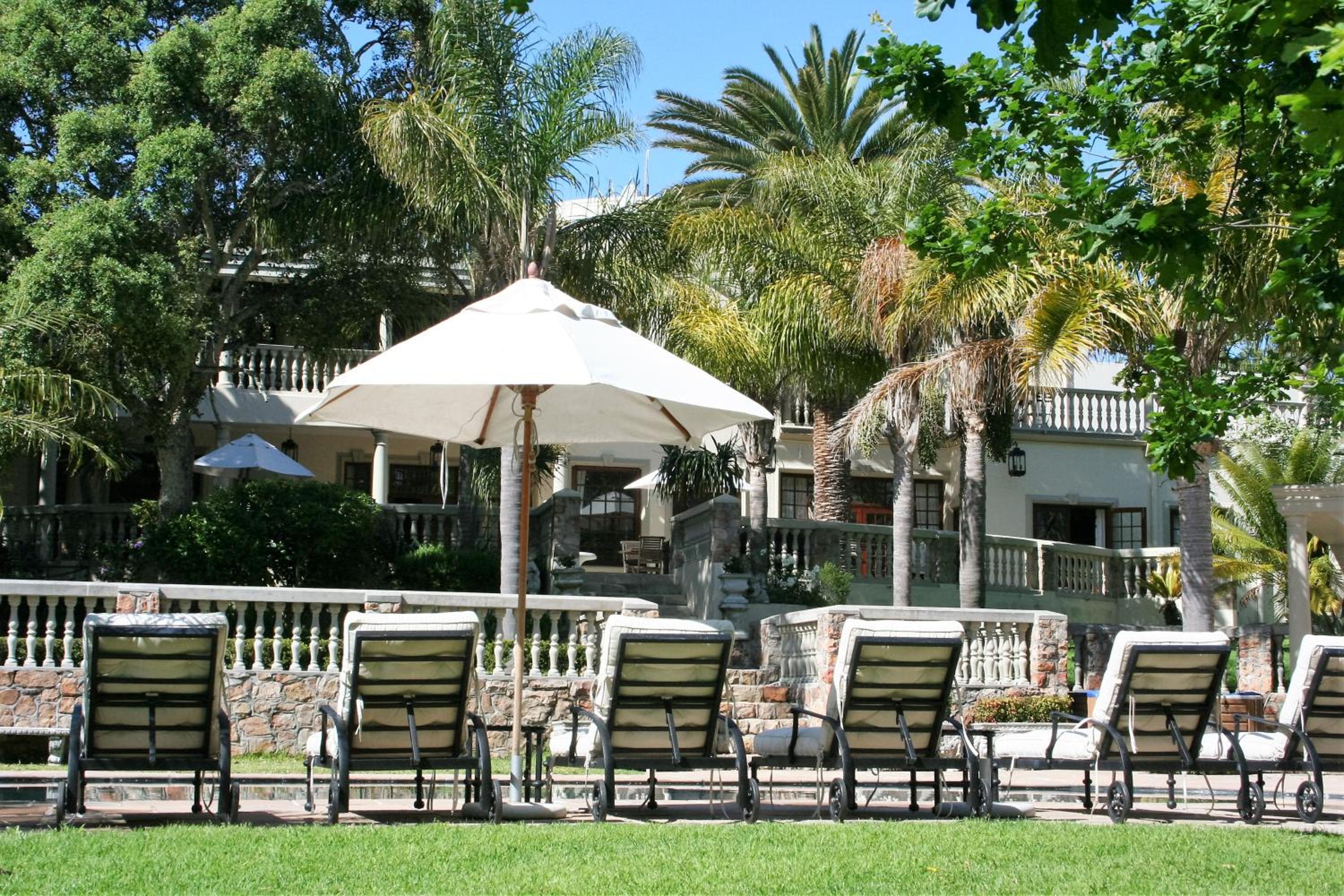 Ibis House