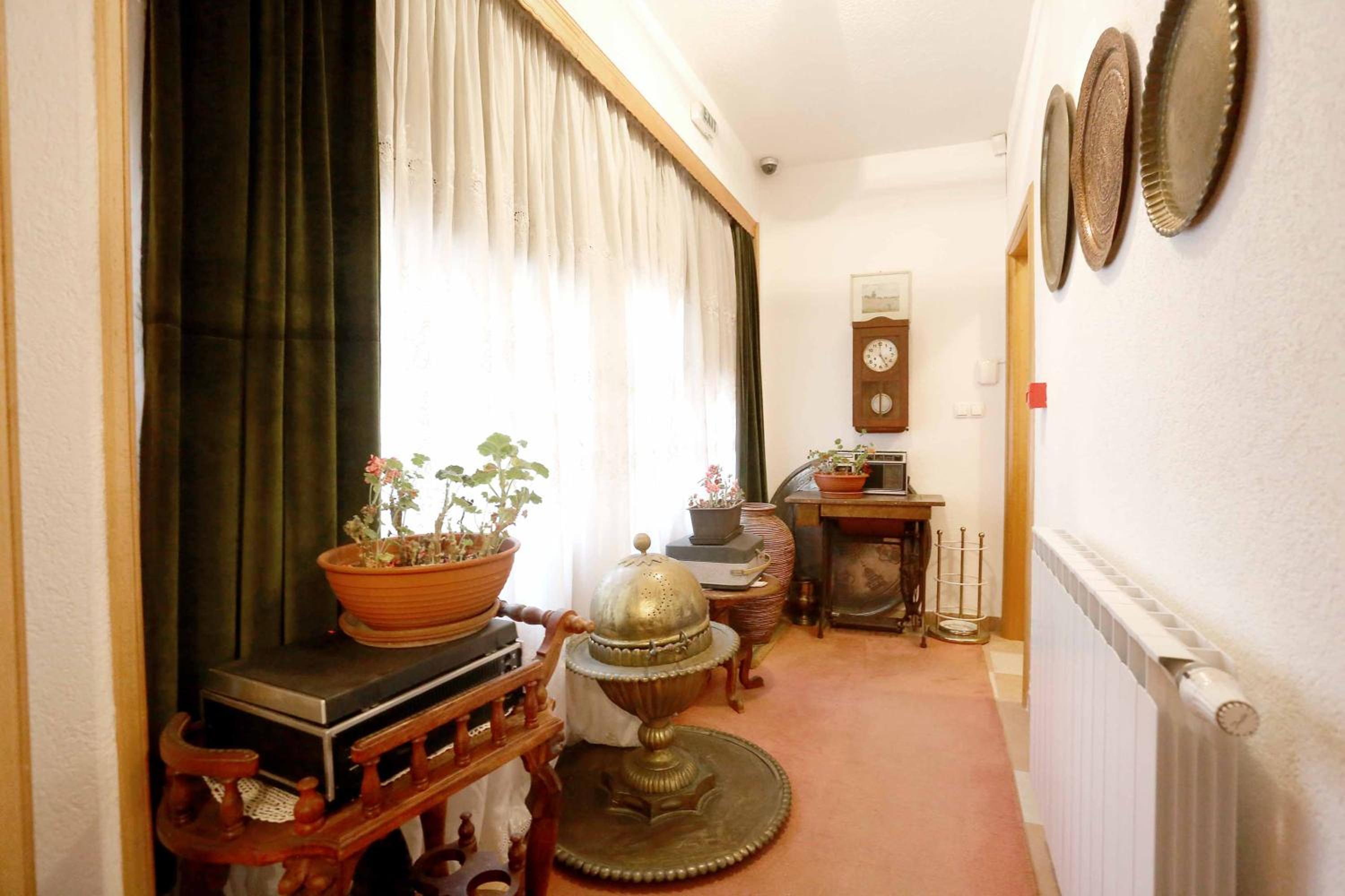 Villa Una