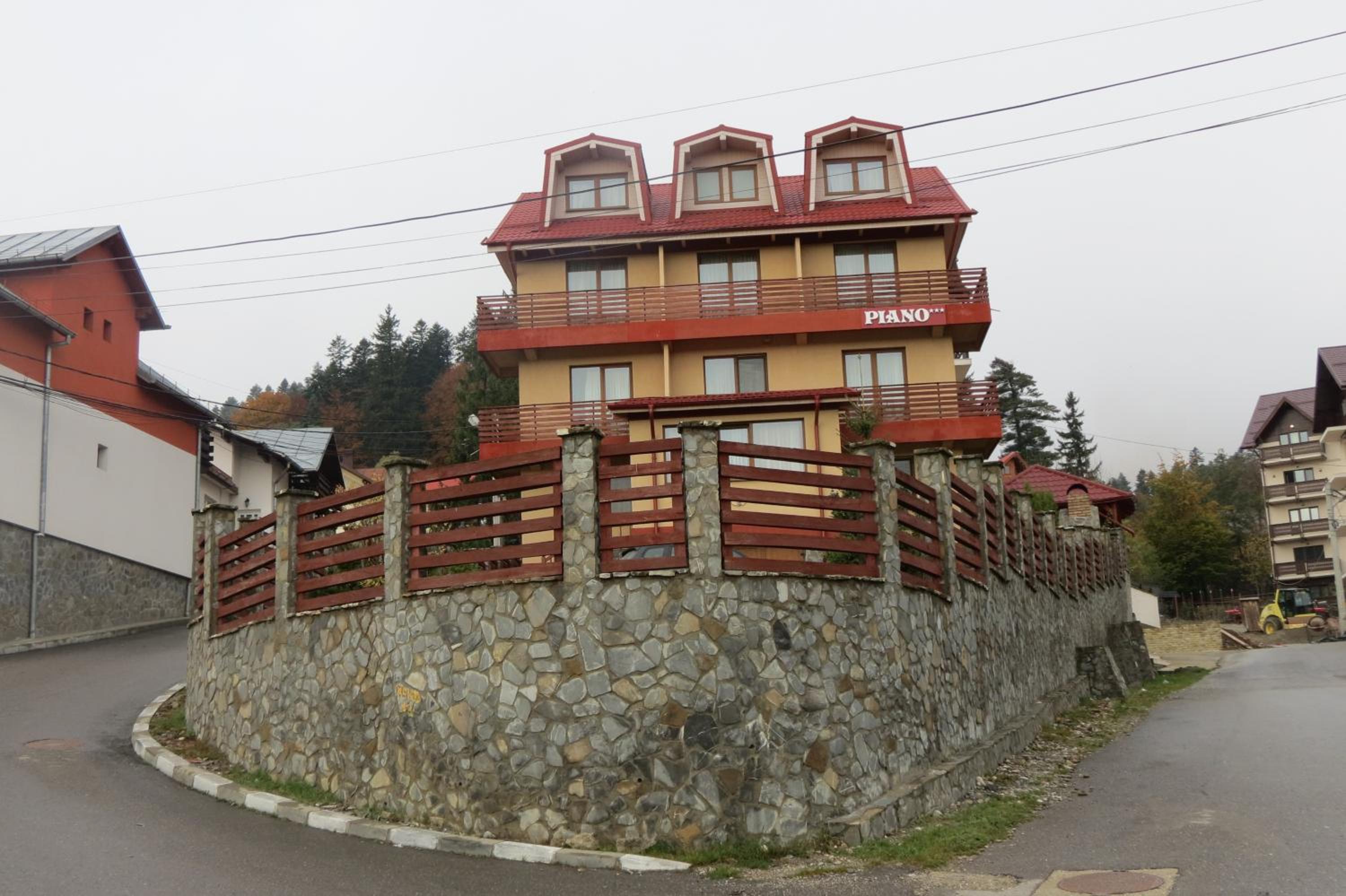 Photo 43