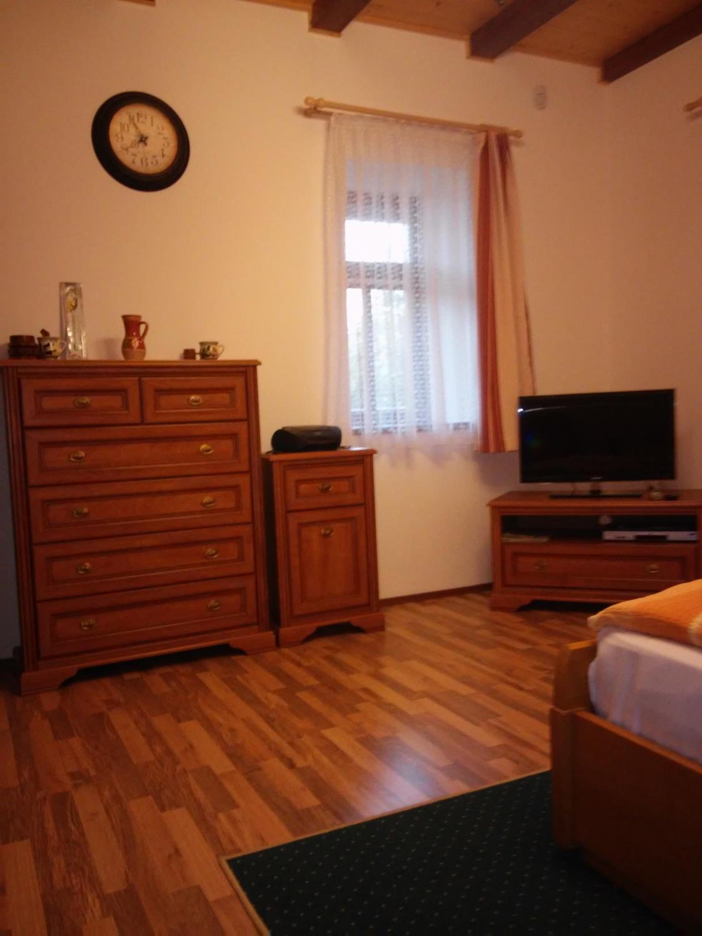 Photo 46
