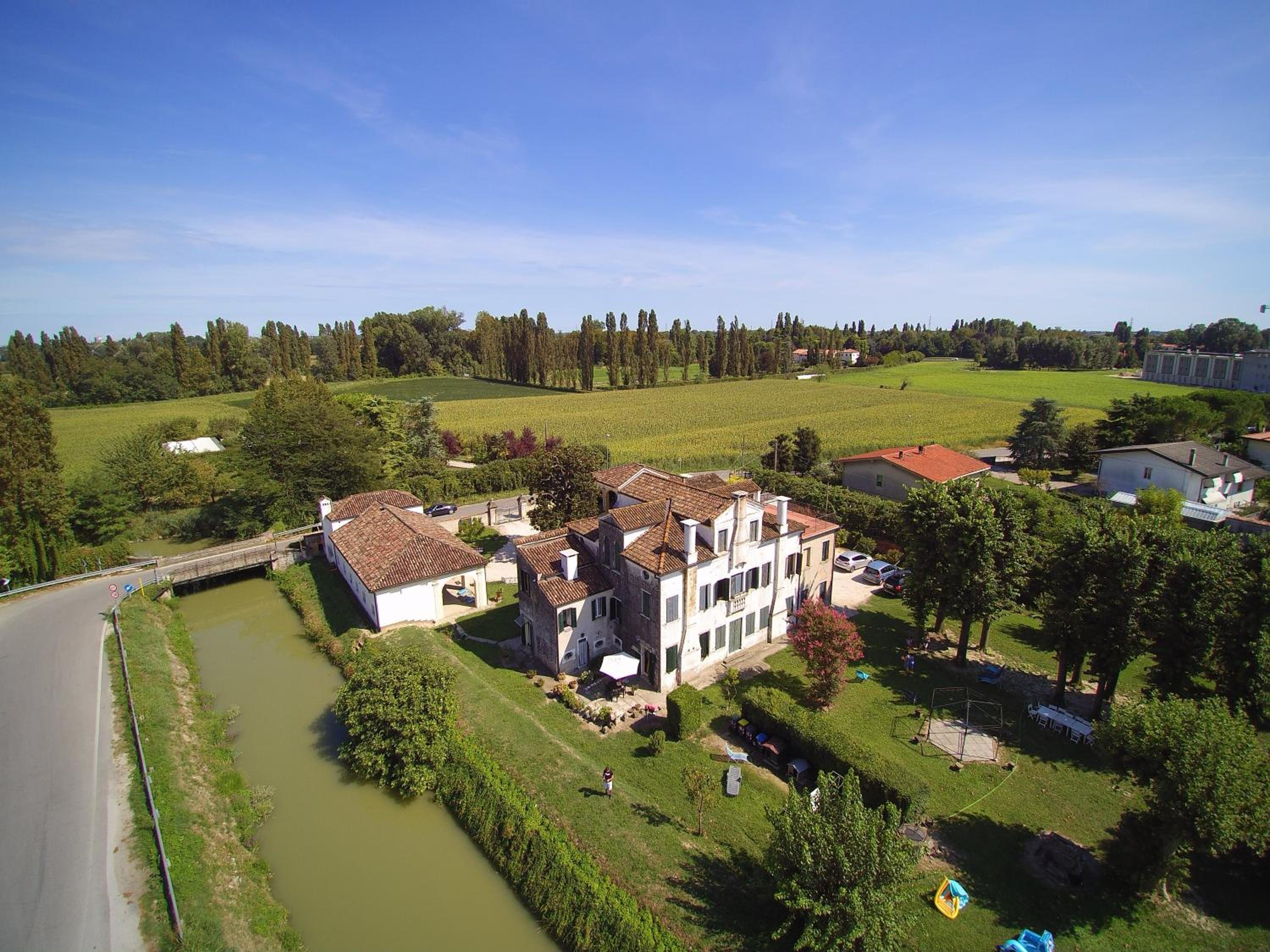 Villa Pastori