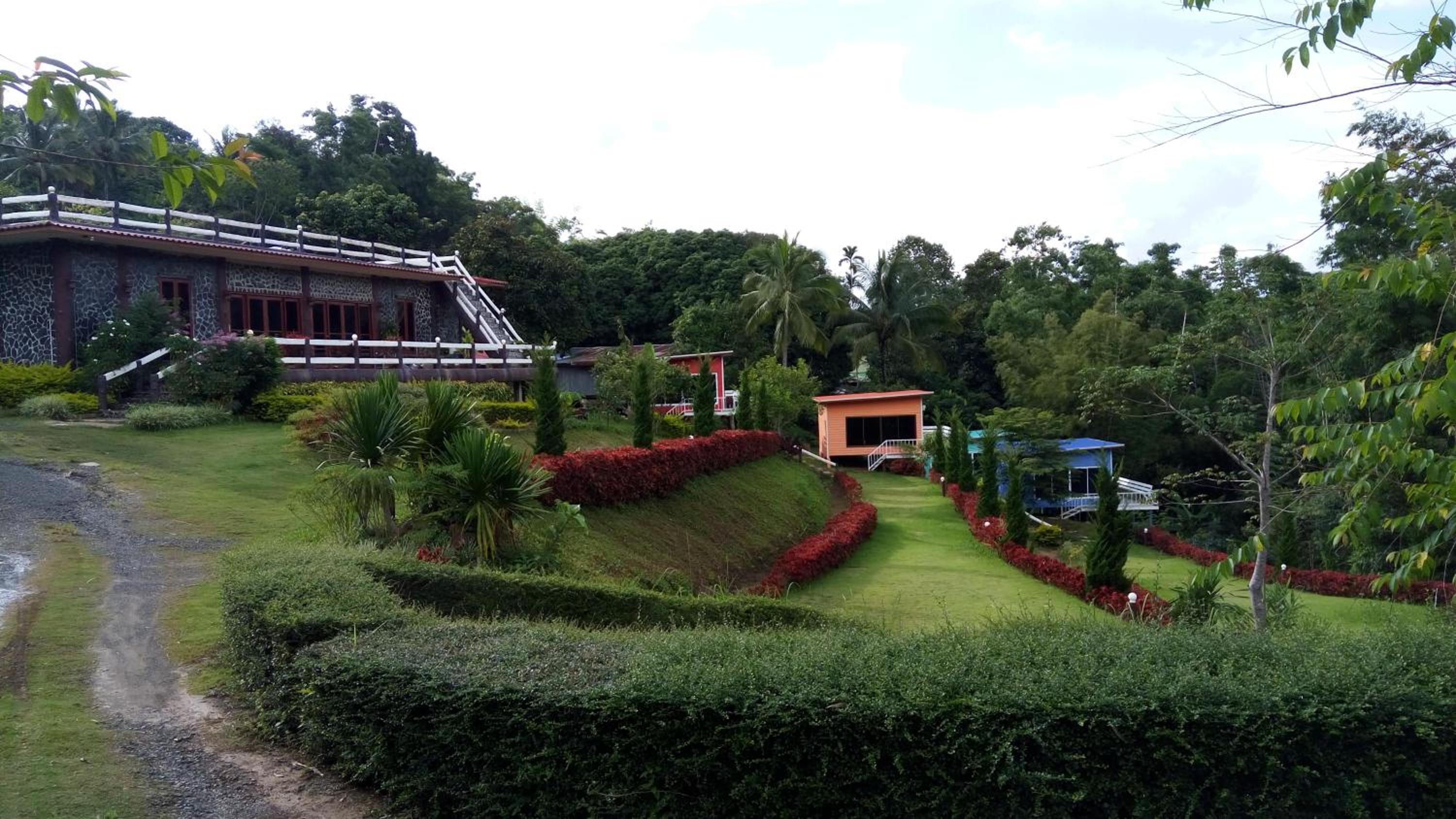 Baan Chuthamanee view 2