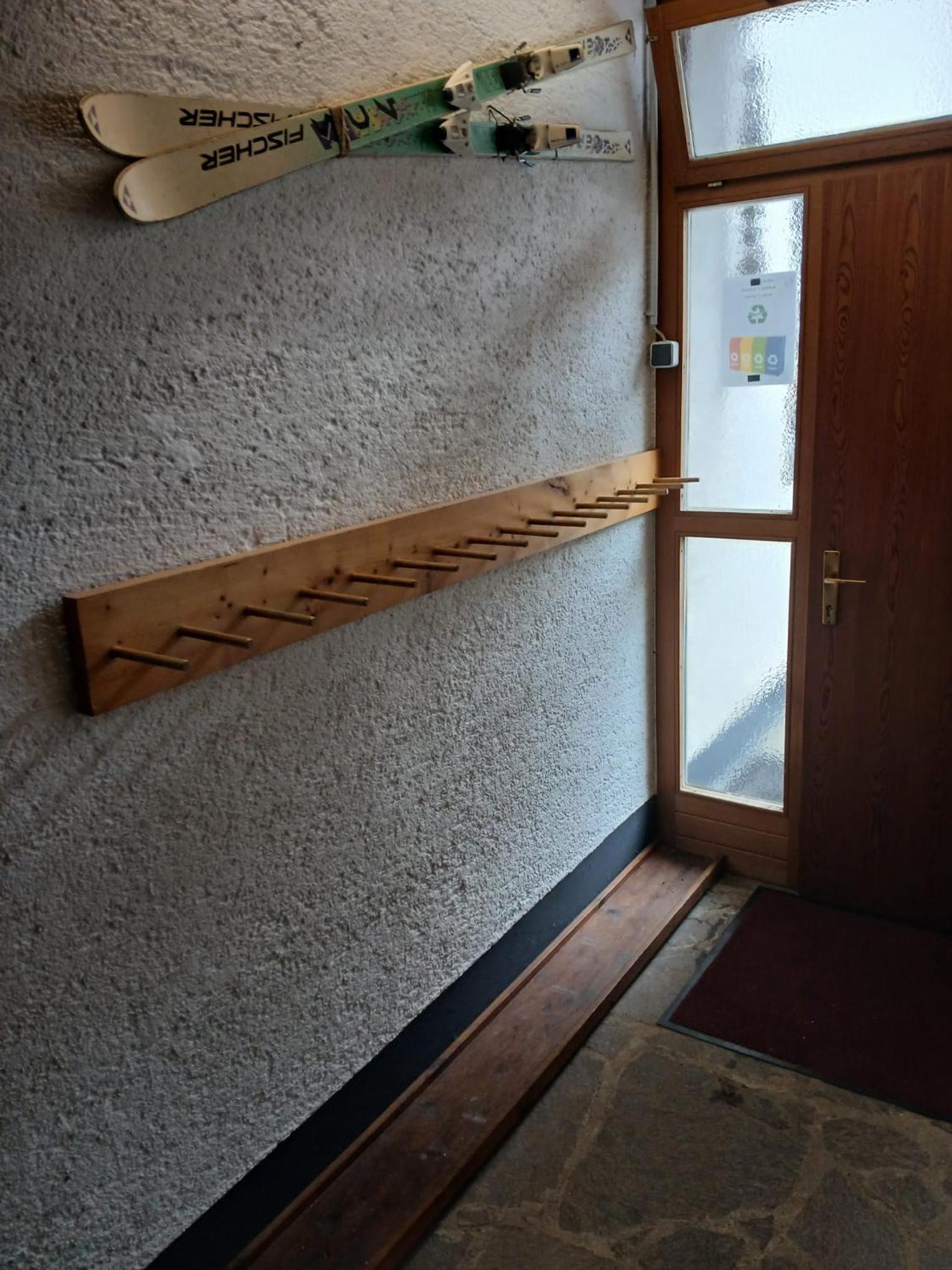 Photo 37