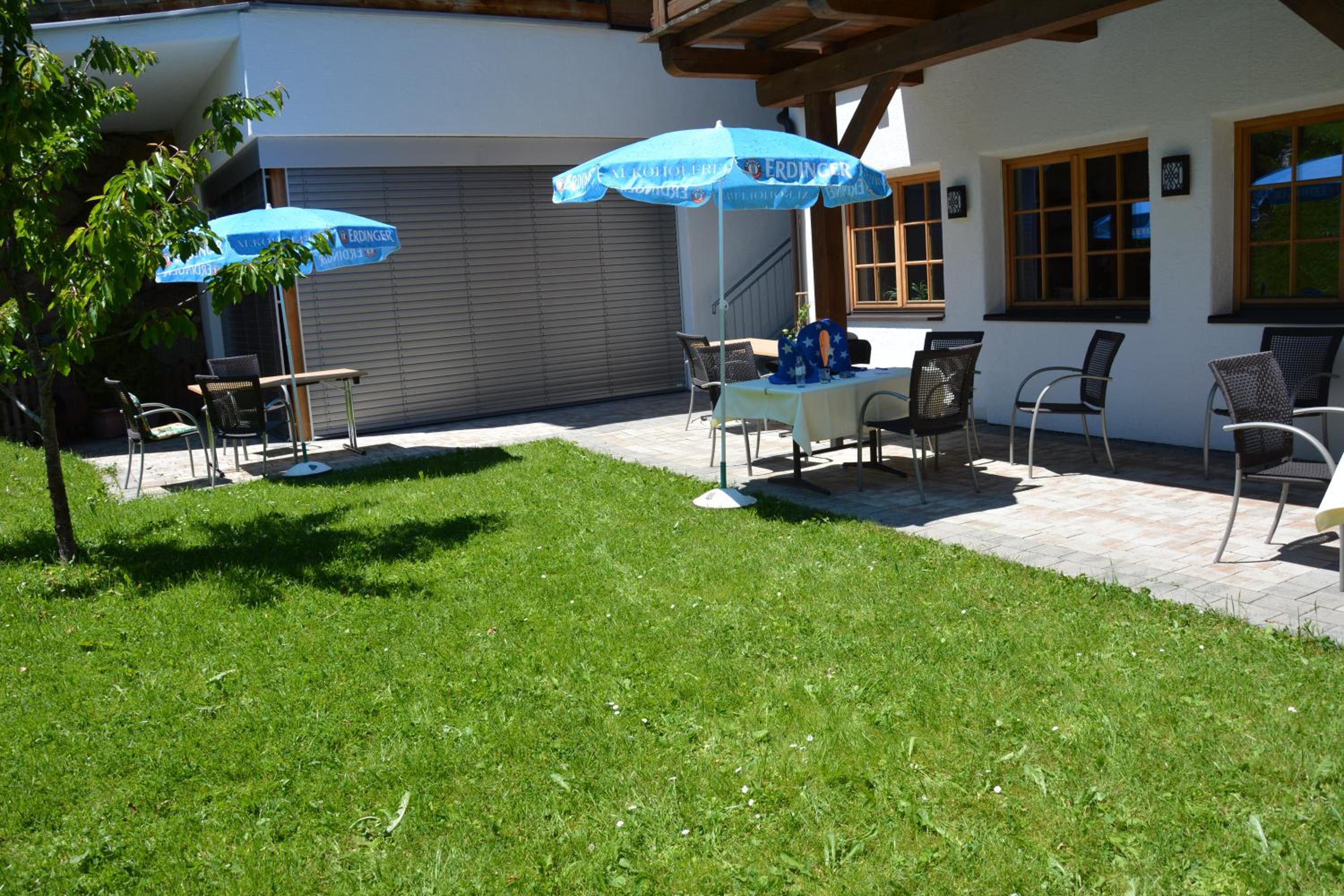 Andis Almdorf