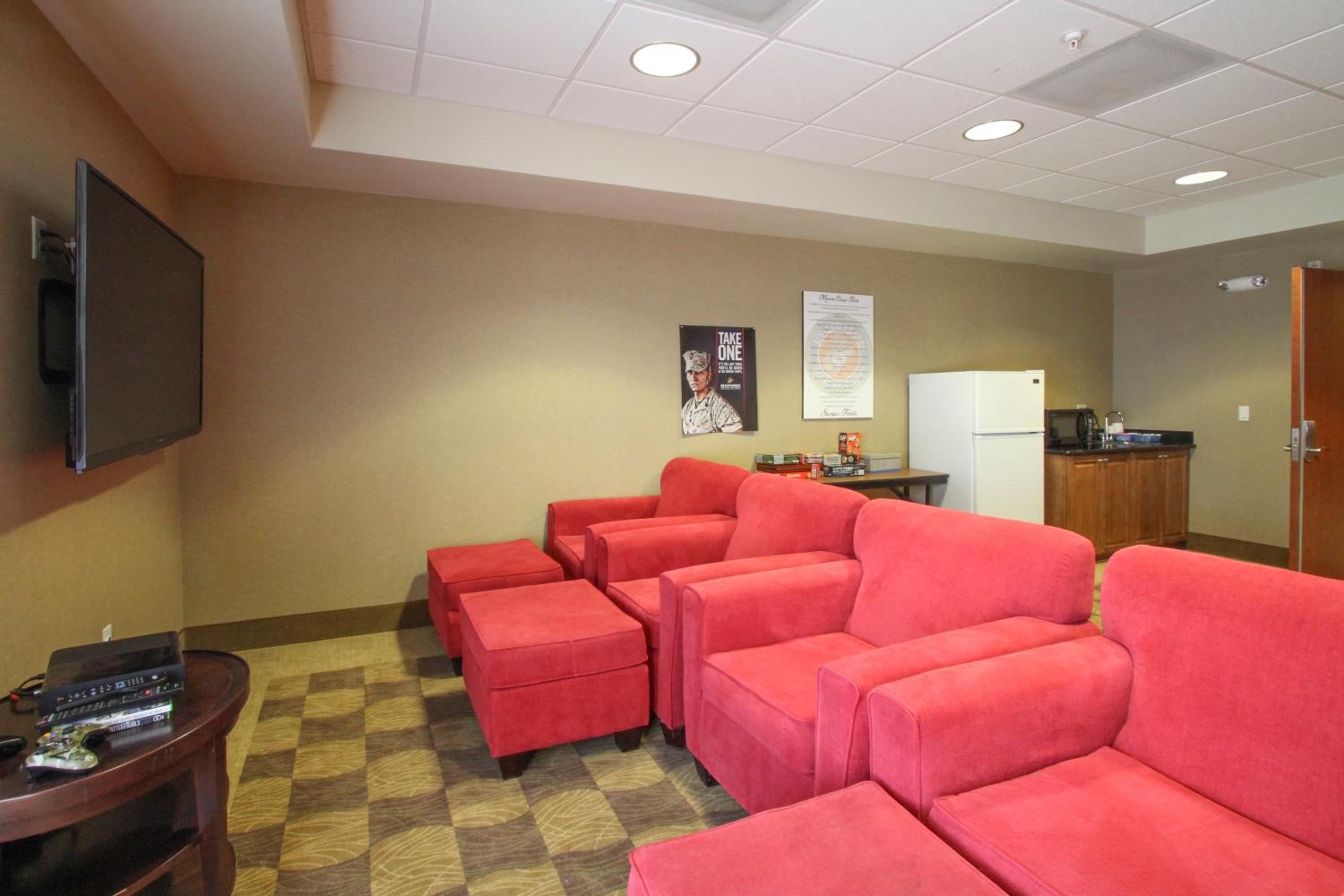 Florence Vacations - GreenTree Inn and Suites Florence, AZ - Property Image 9