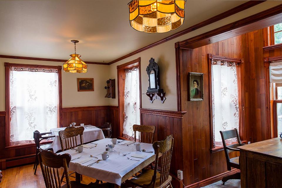 Auberge Mr James view 4
